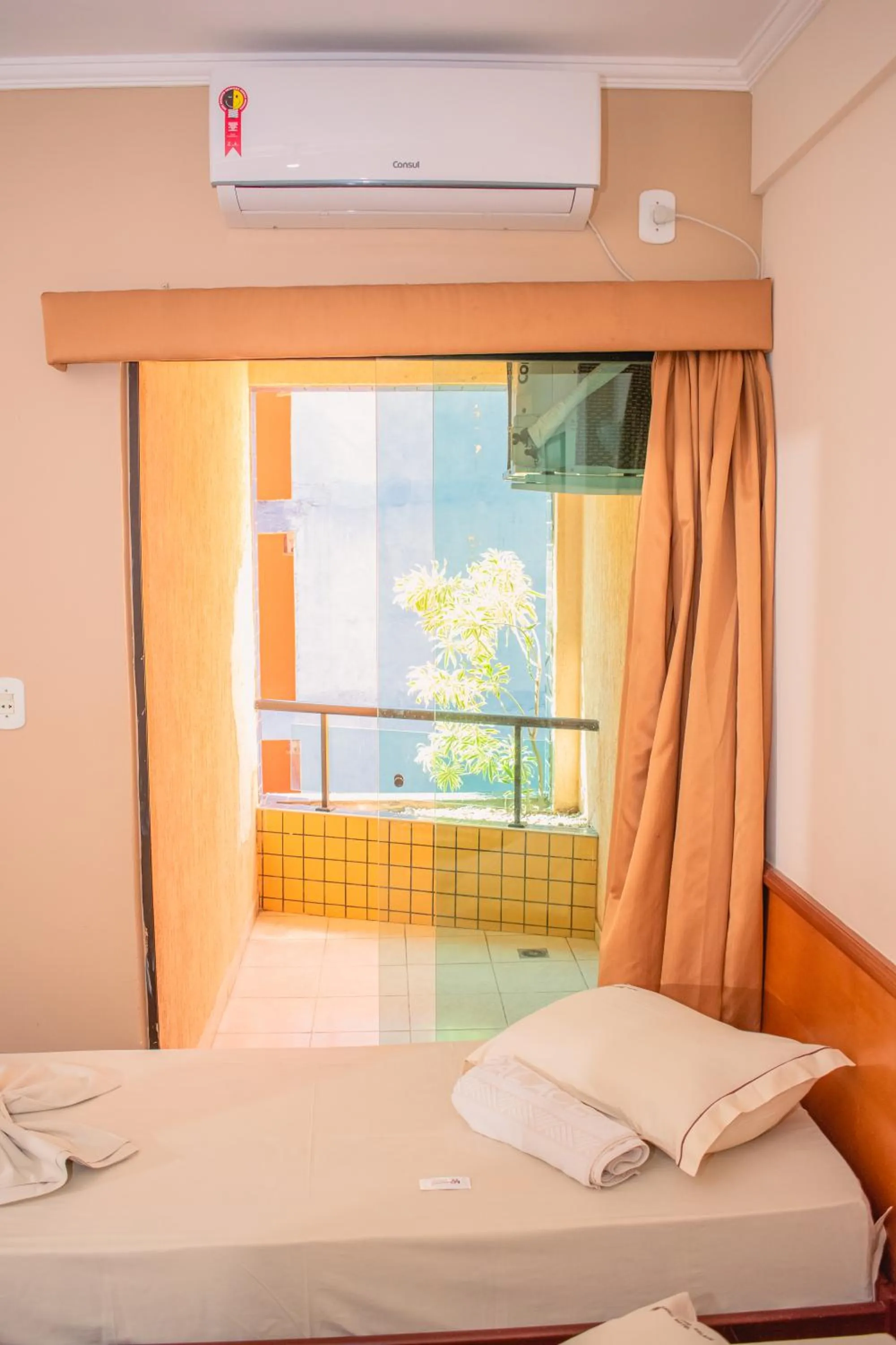 Bed in Hollywood Palace Hotel