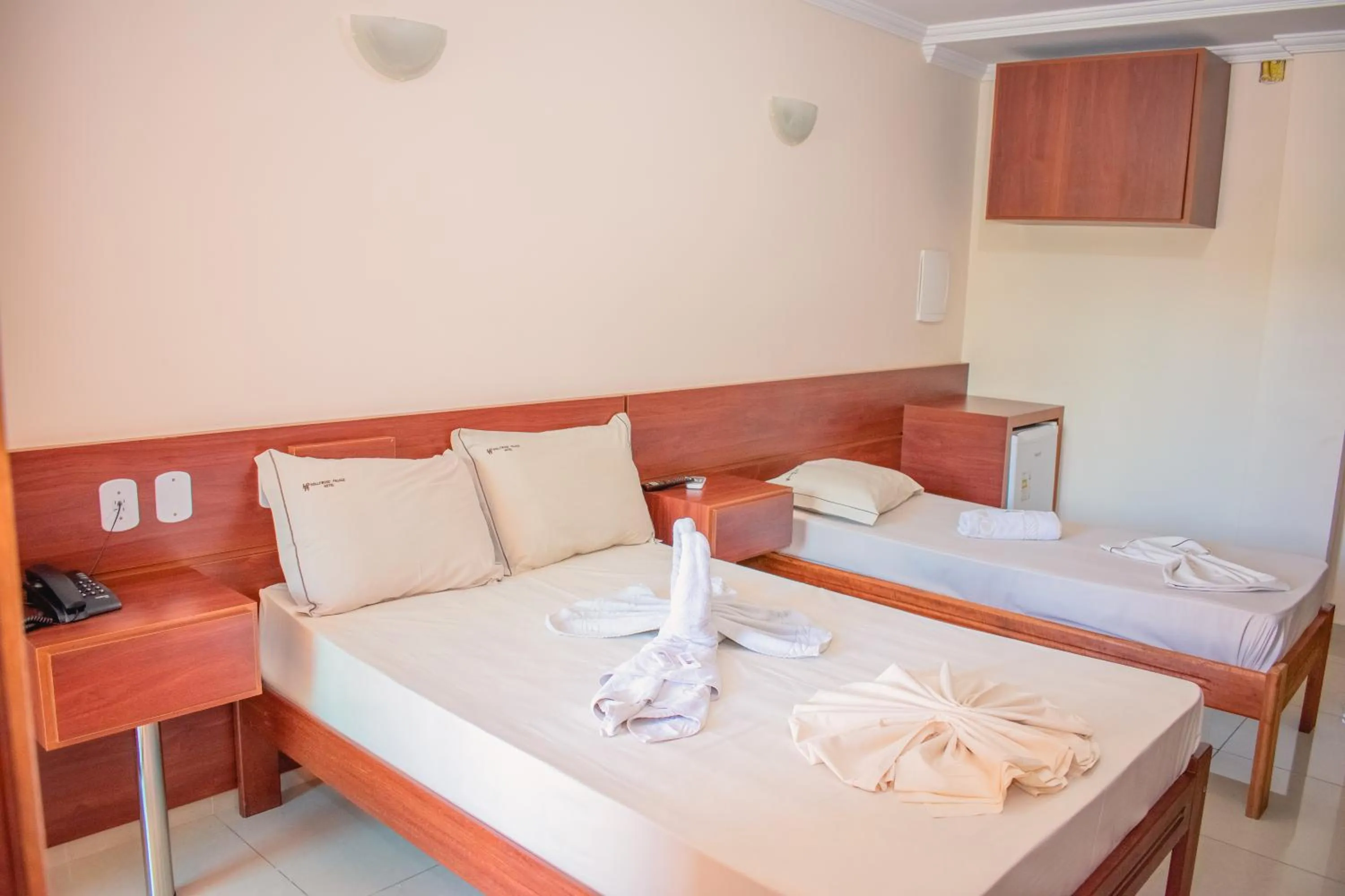 Bed in Hollywood Palace Hotel