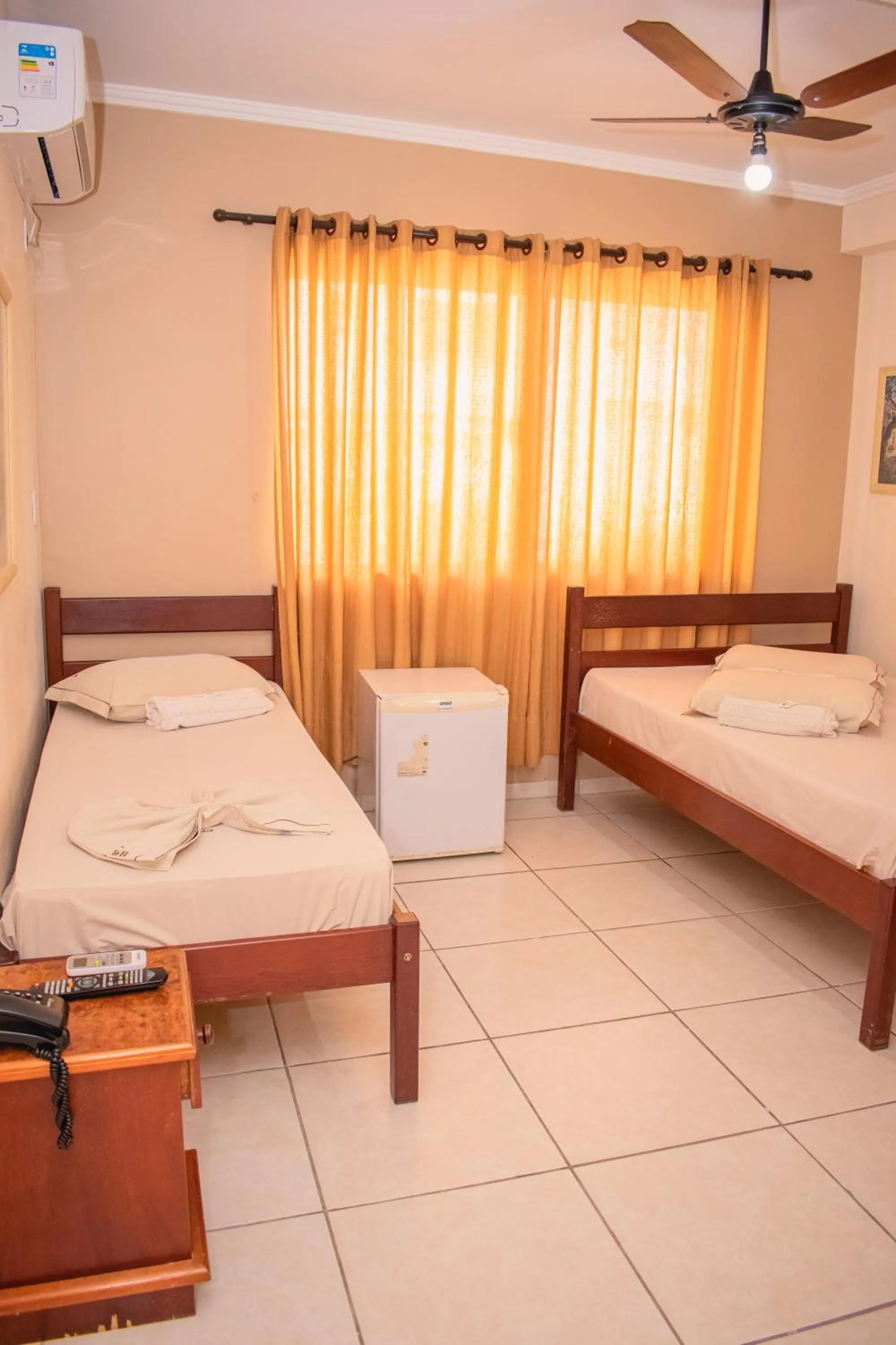 Bed in Hollywood Palace Hotel