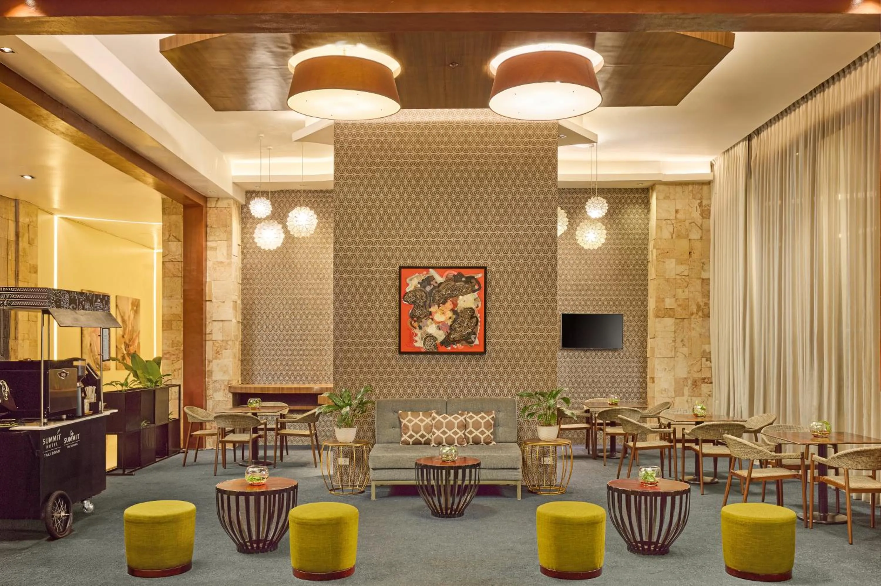 Lobby or reception in Summit Hotel Tacloban