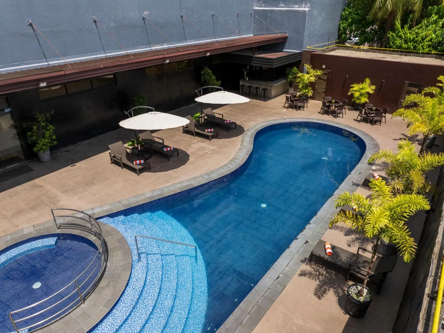 Day in Summit Hotel Tacloban