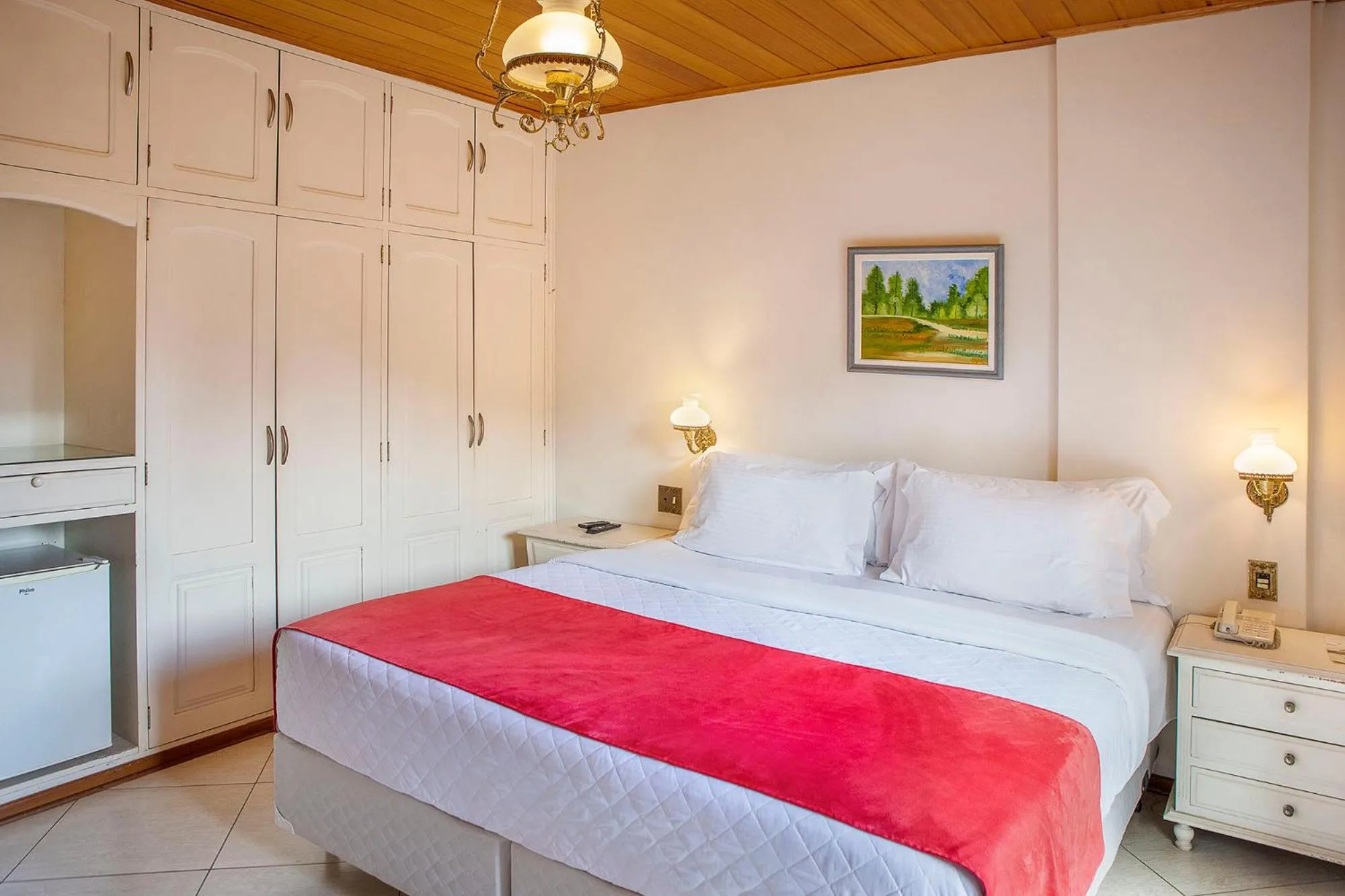 Bedroom, Bed in Hotel Estoril