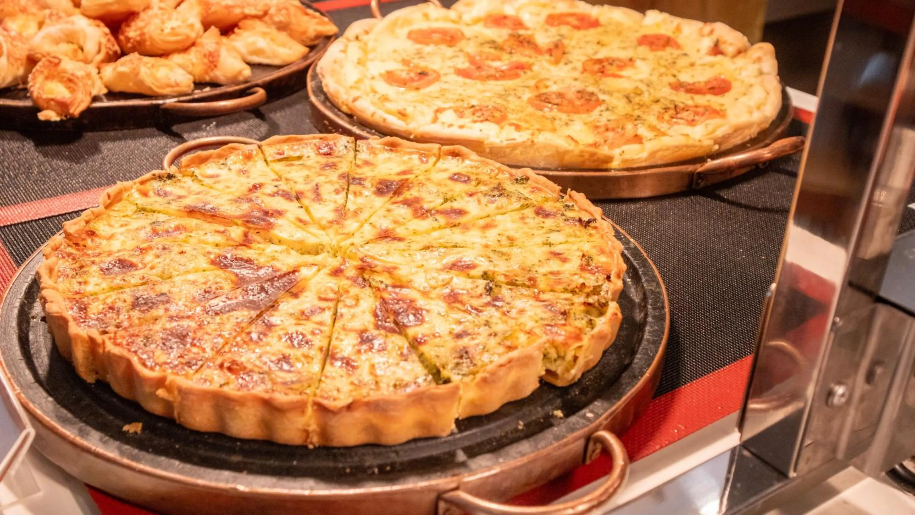 Breakfast in Hotel Estoril