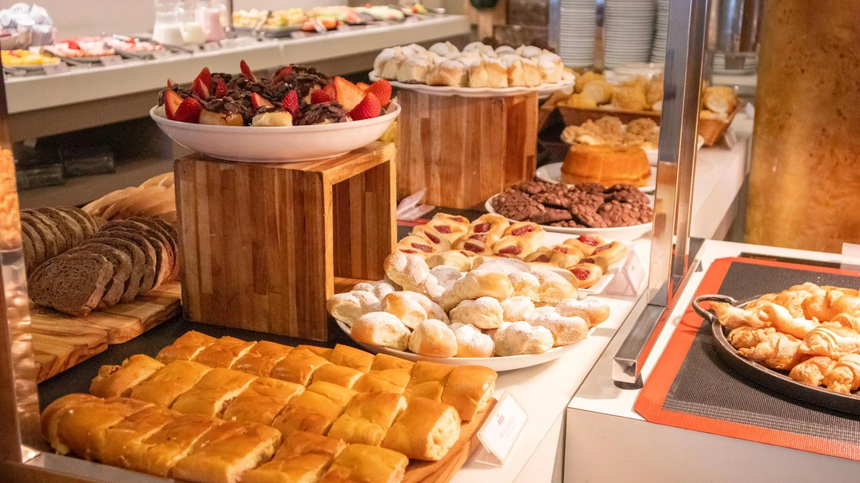 Breakfast in Hotel Estoril