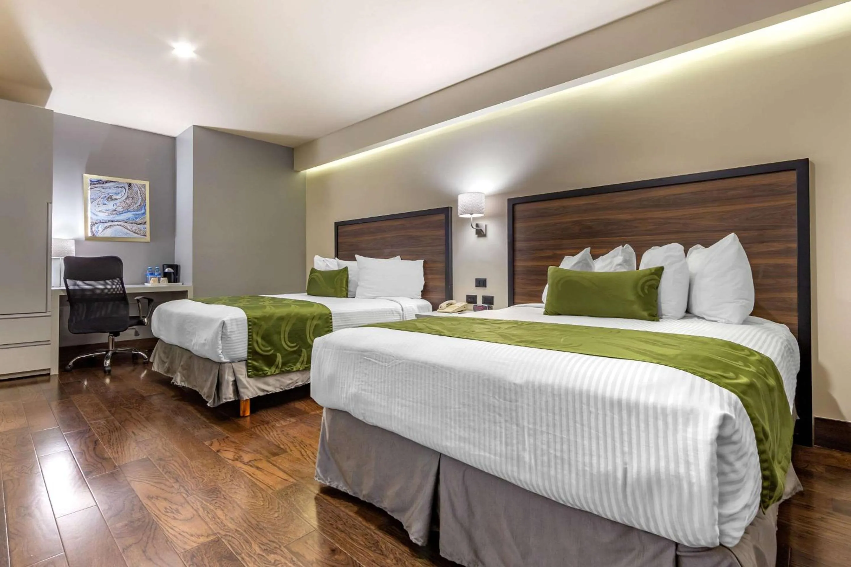 Bedroom in Hotel Chihuahua San Francisco