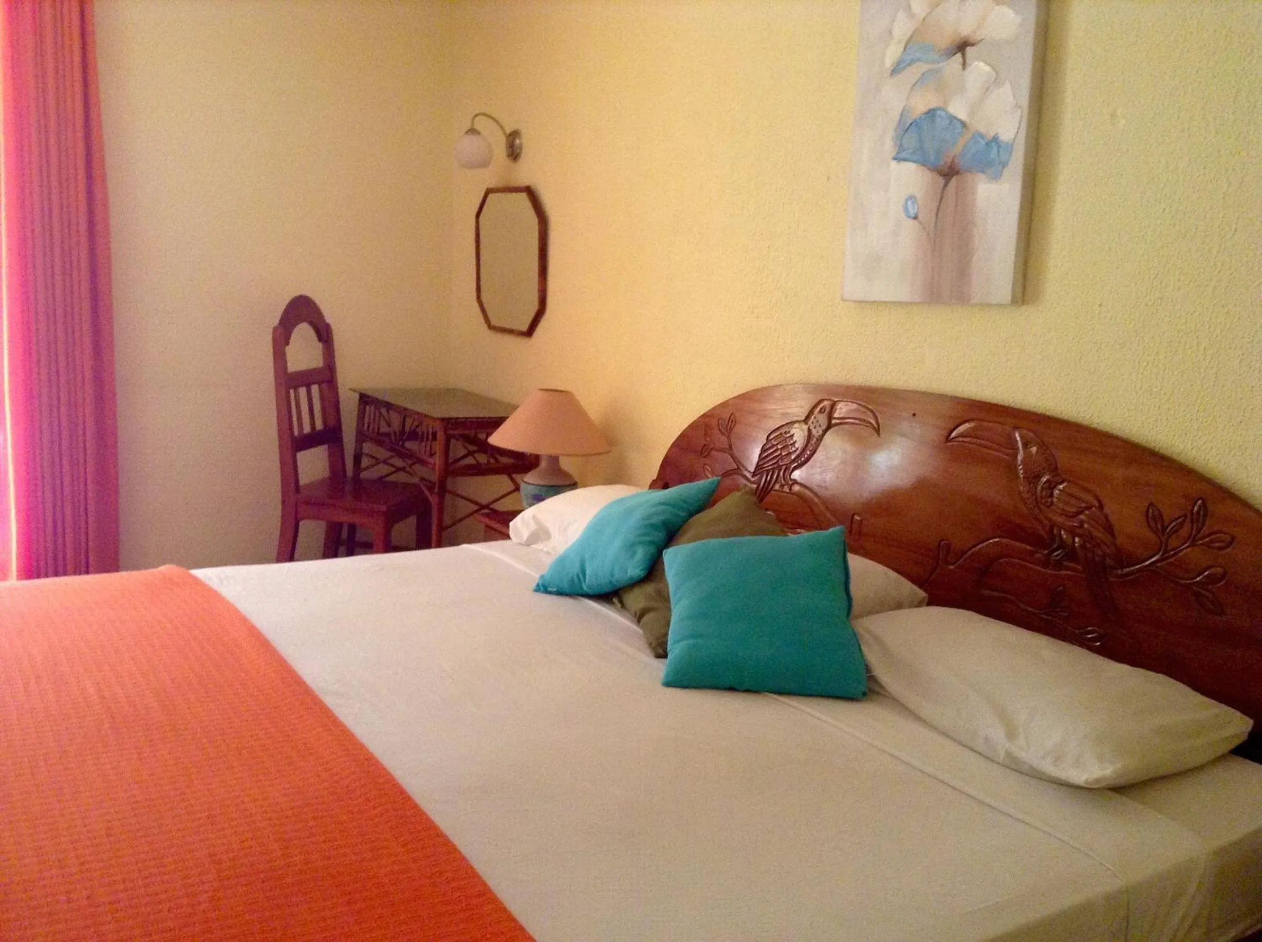 Bedroom, Bed in Samara Beach Hotel