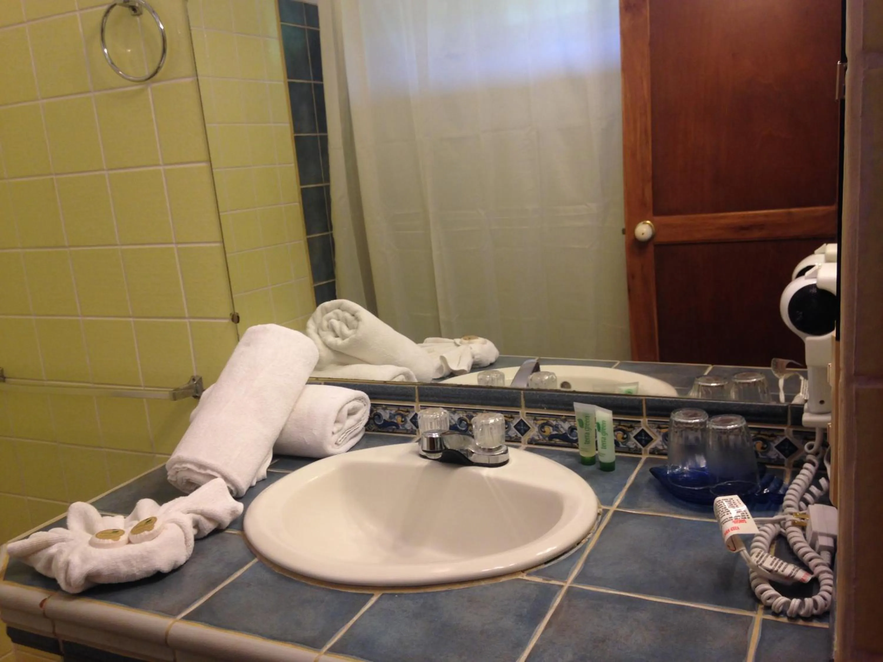 Bathroom in Samara Beach Hotel