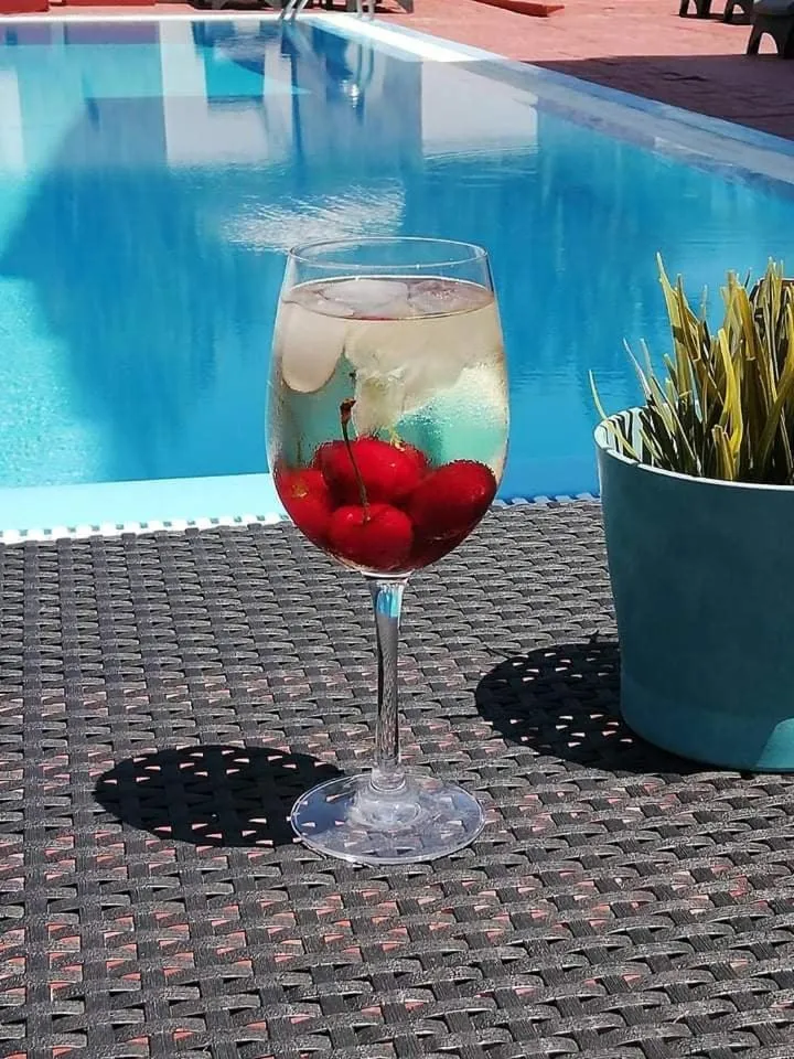 Drinks in Platoni Elite Villas