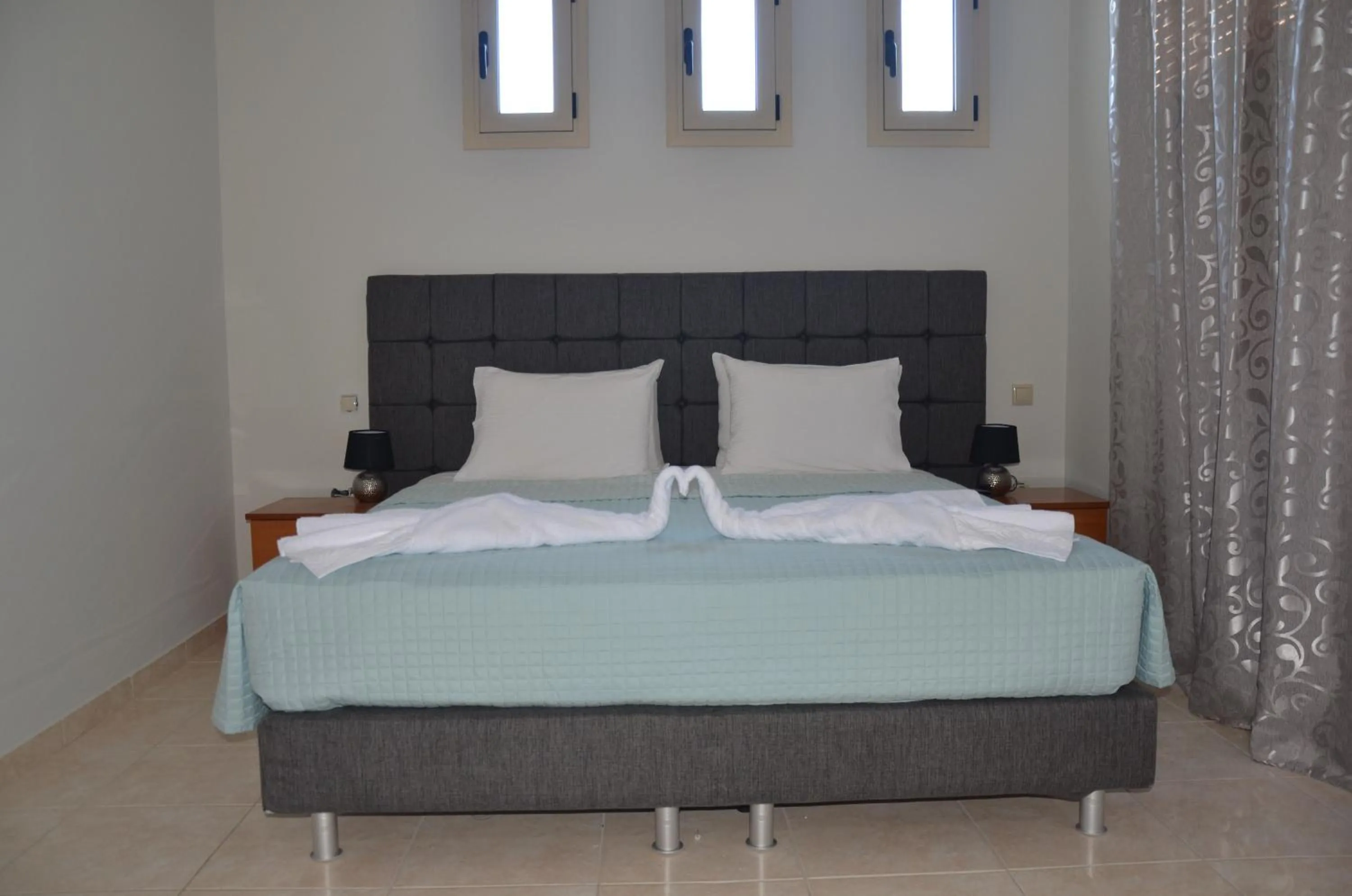 Bedroom, Bed in Platoni Elite Villas