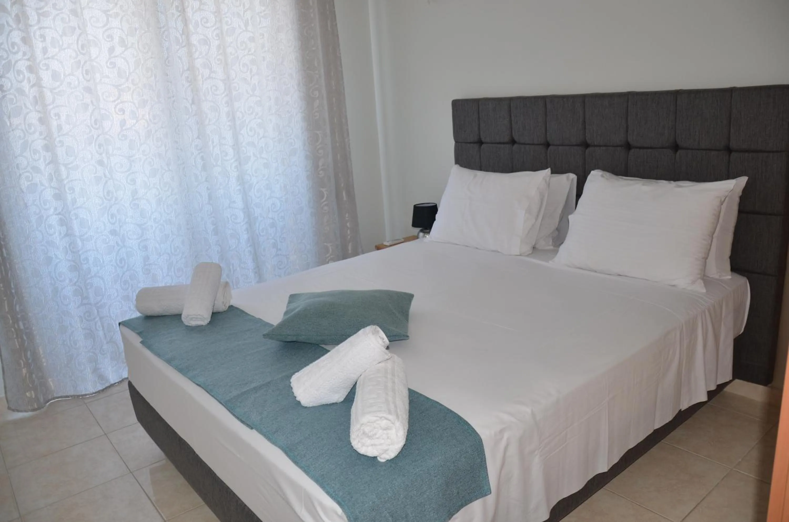 Bedroom, Bed in Platoni Elite Villas