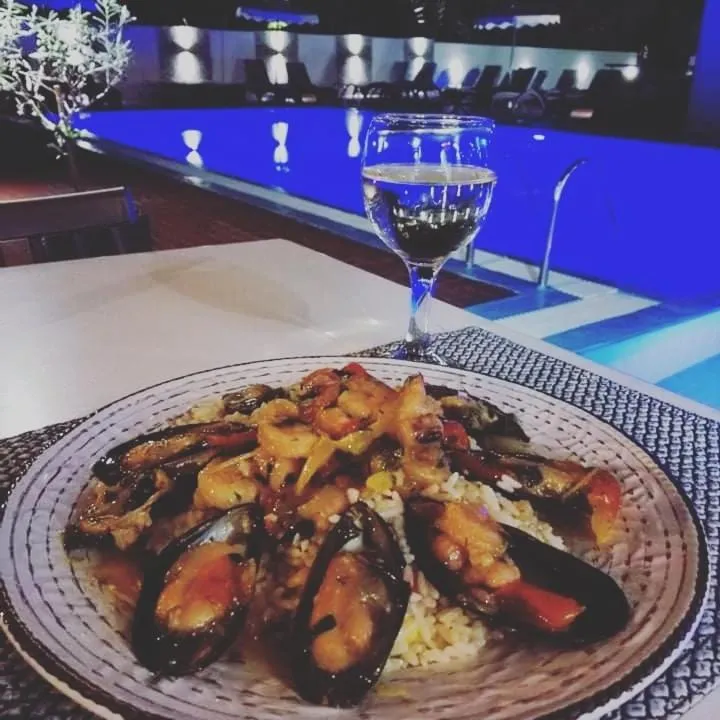 Food and drinks in Platoni Elite Villas