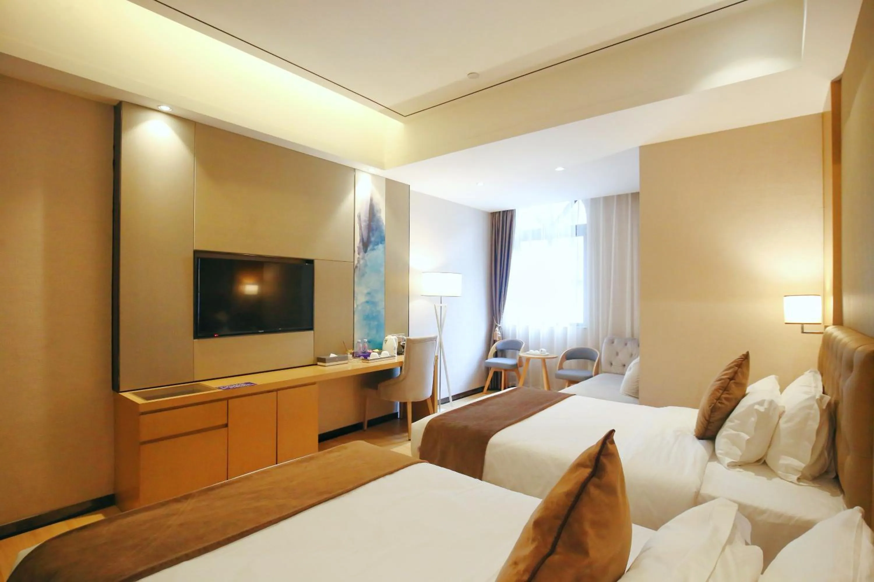 Taishan He Style Hotel