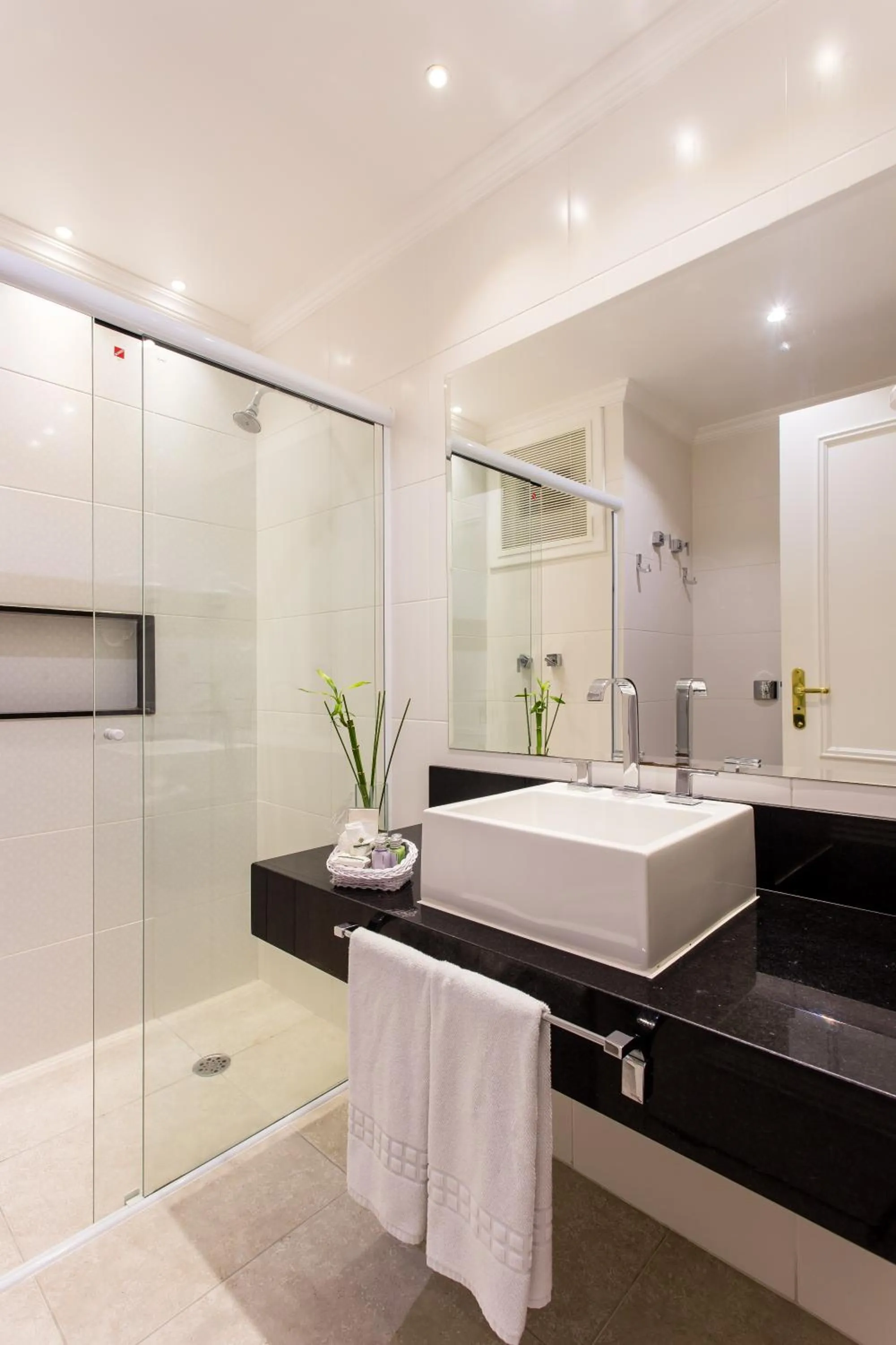 Bathroom in Hotel Serra da Estrela