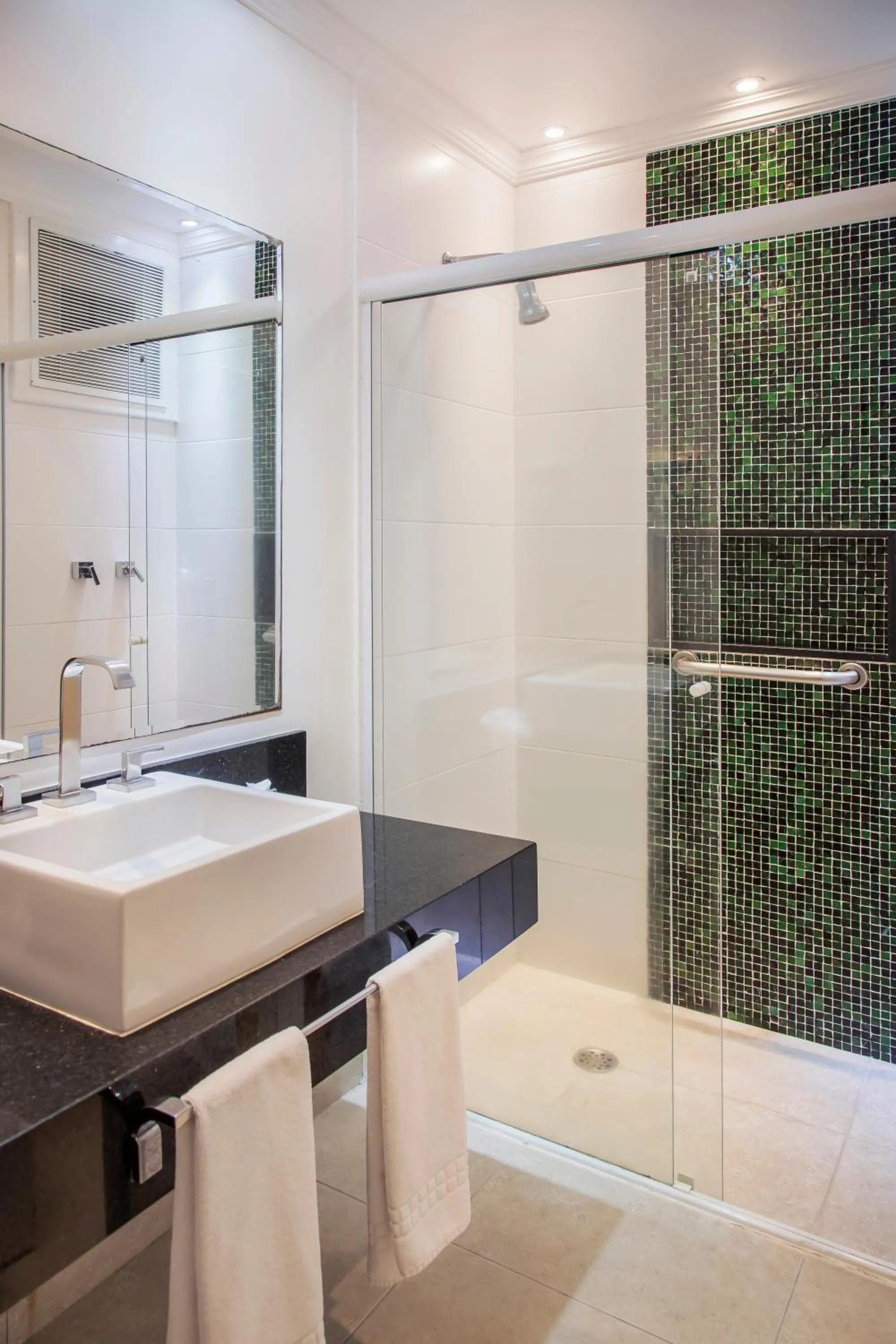 Bathroom in Hotel Serra da Estrela