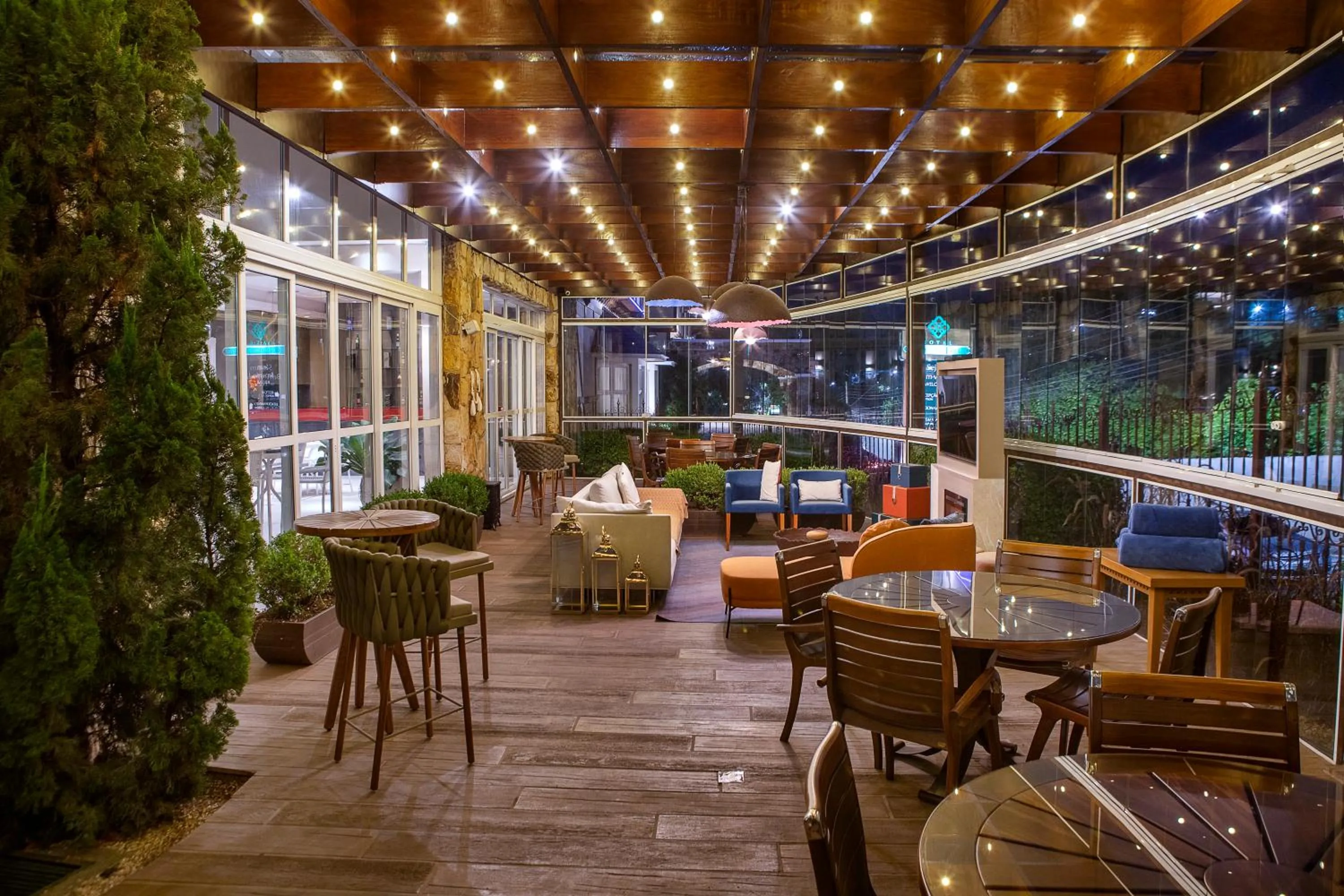 Seating area in Hotel Serra da Estrela