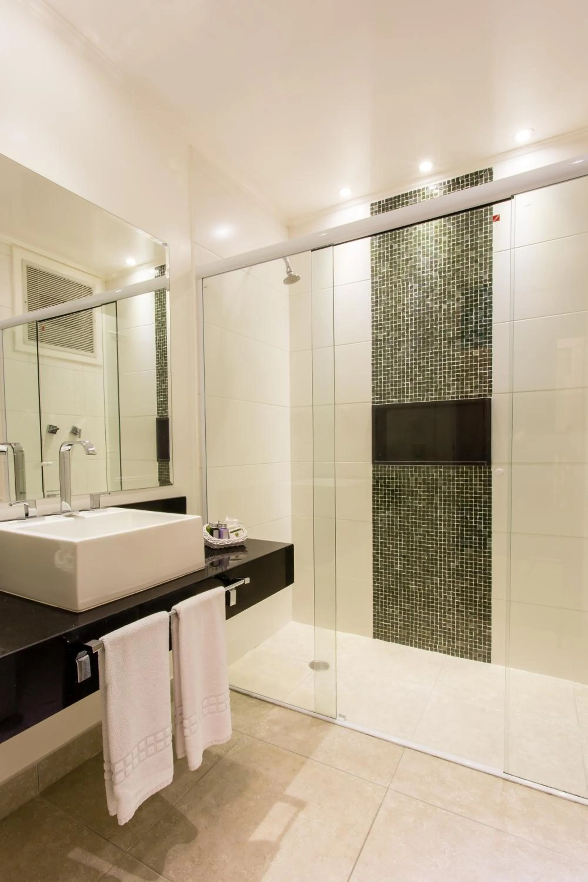 Bathroom in Hotel Serra da Estrela