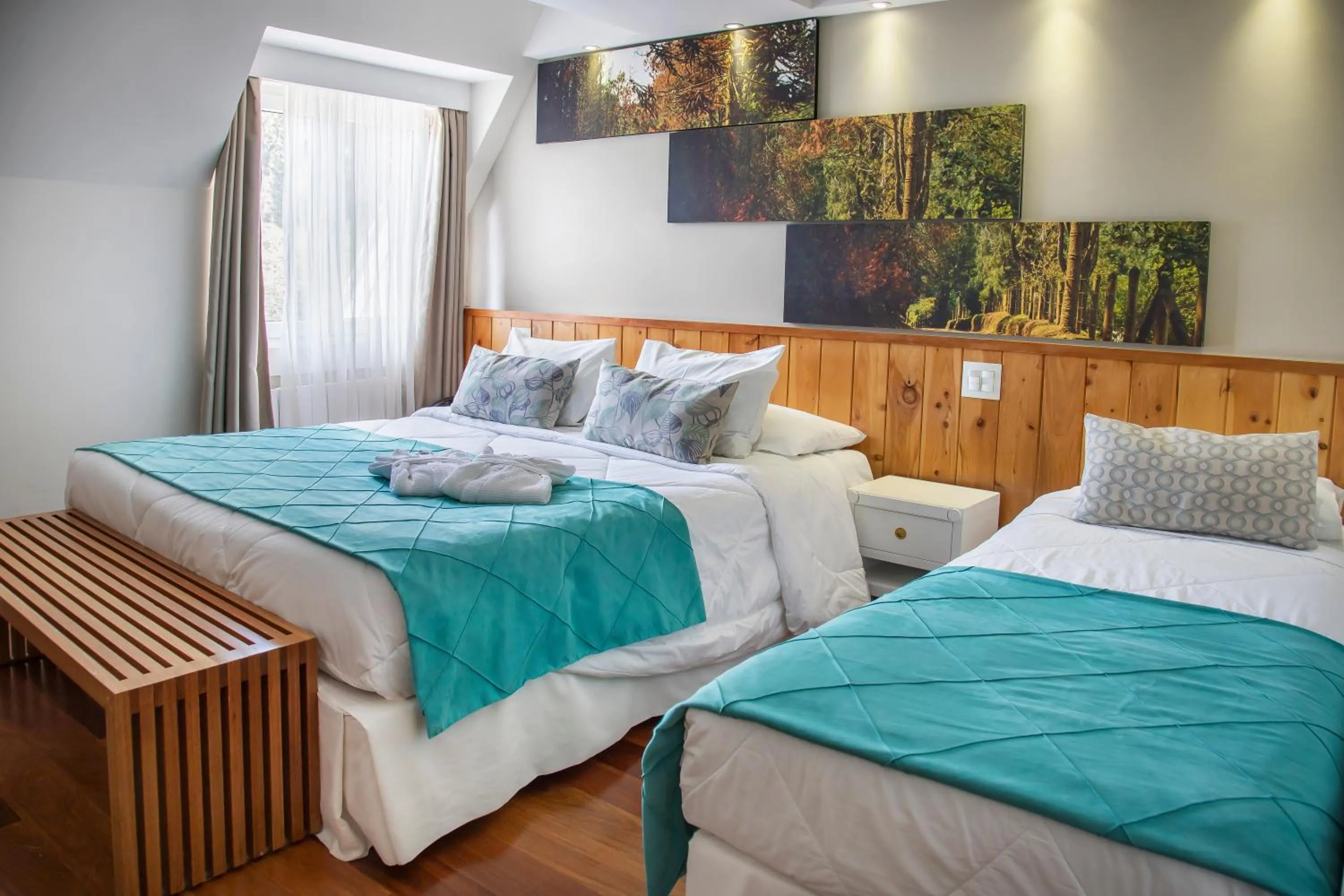 Photo of the whole room, Bed in Hotel Serra da Estrela