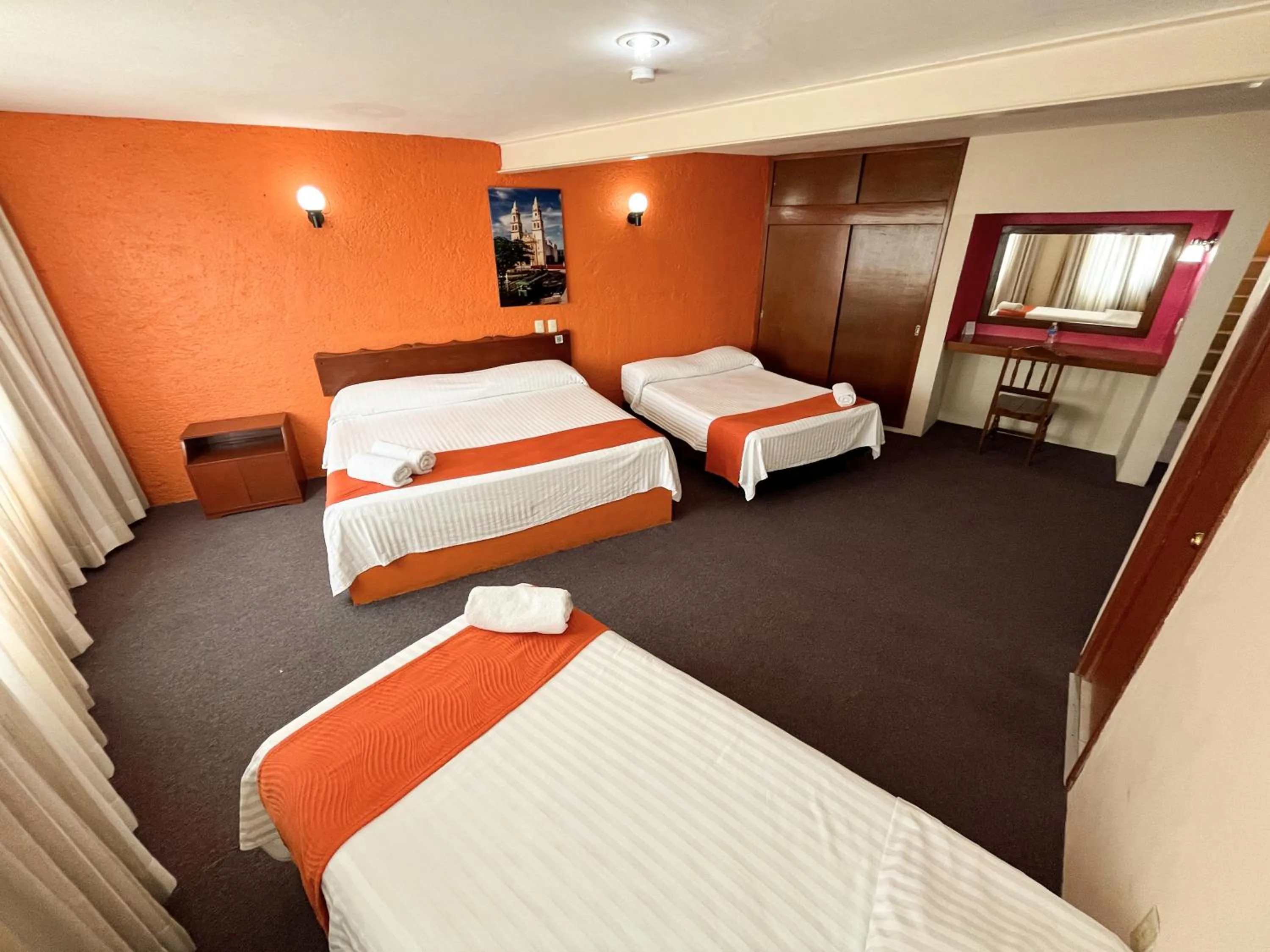 Photo of the whole room, Bed in Hotel Uxulkah