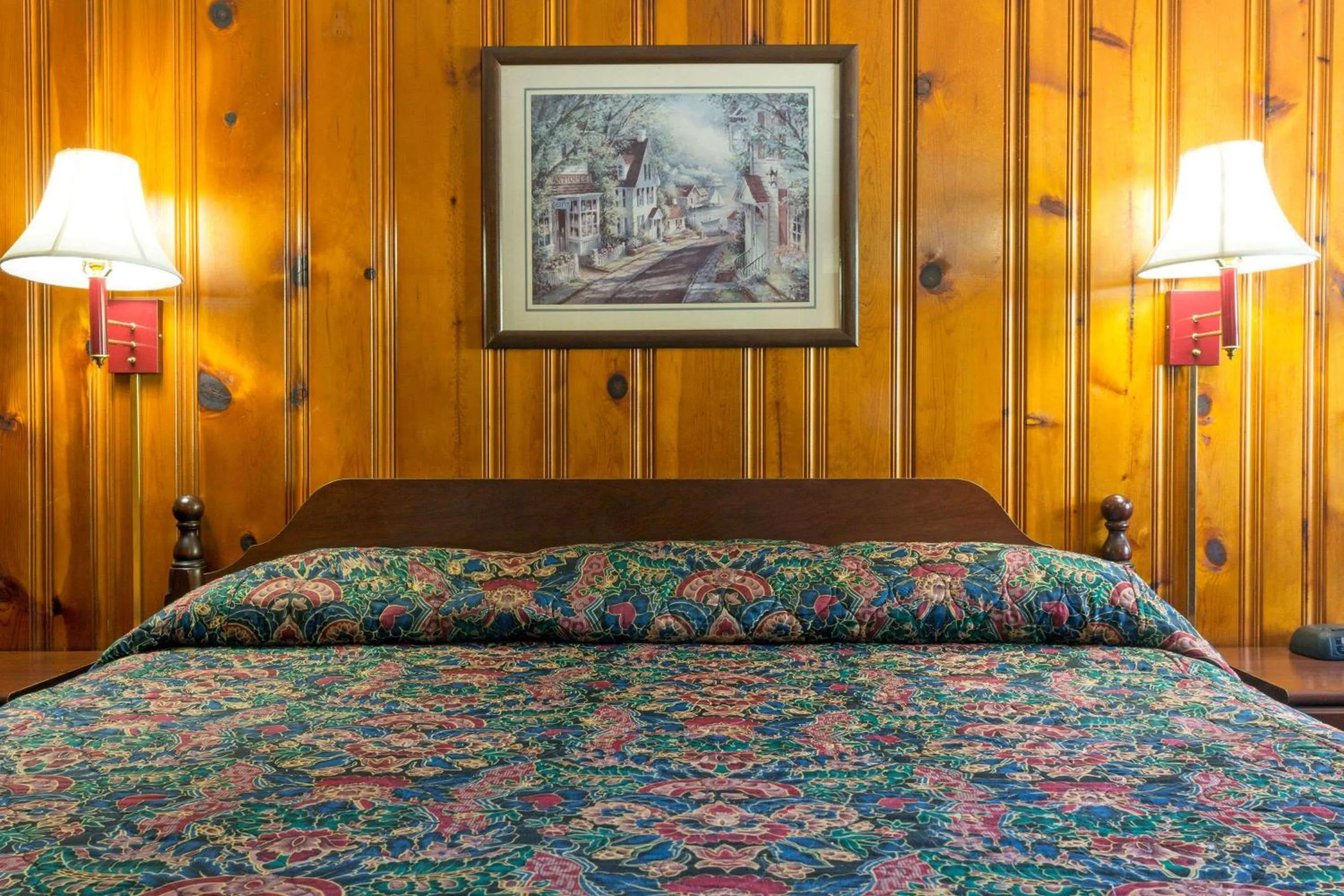 Photo of the whole room in Knights Inn Athens