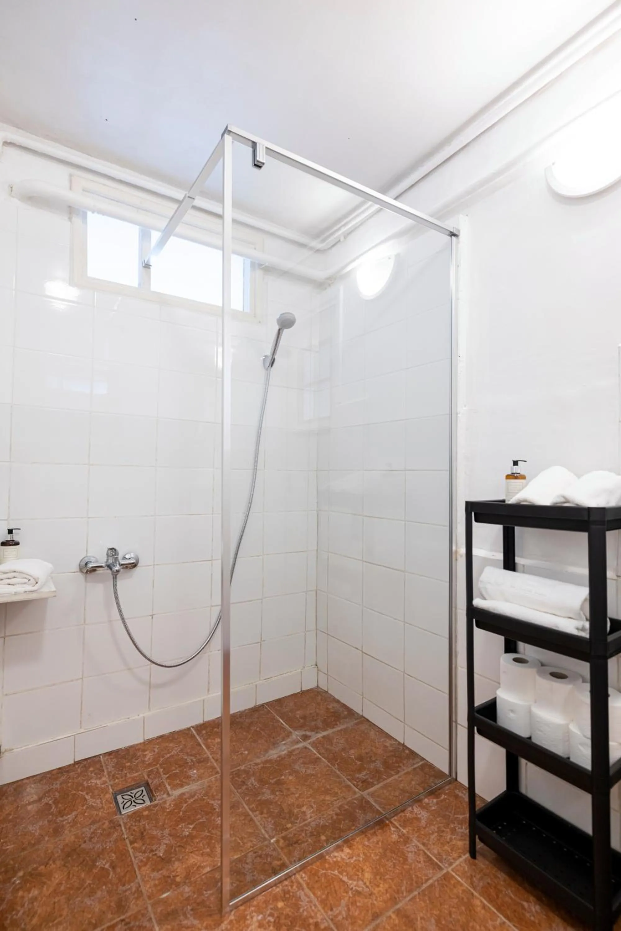 Shower in Riviera Residence Apartments