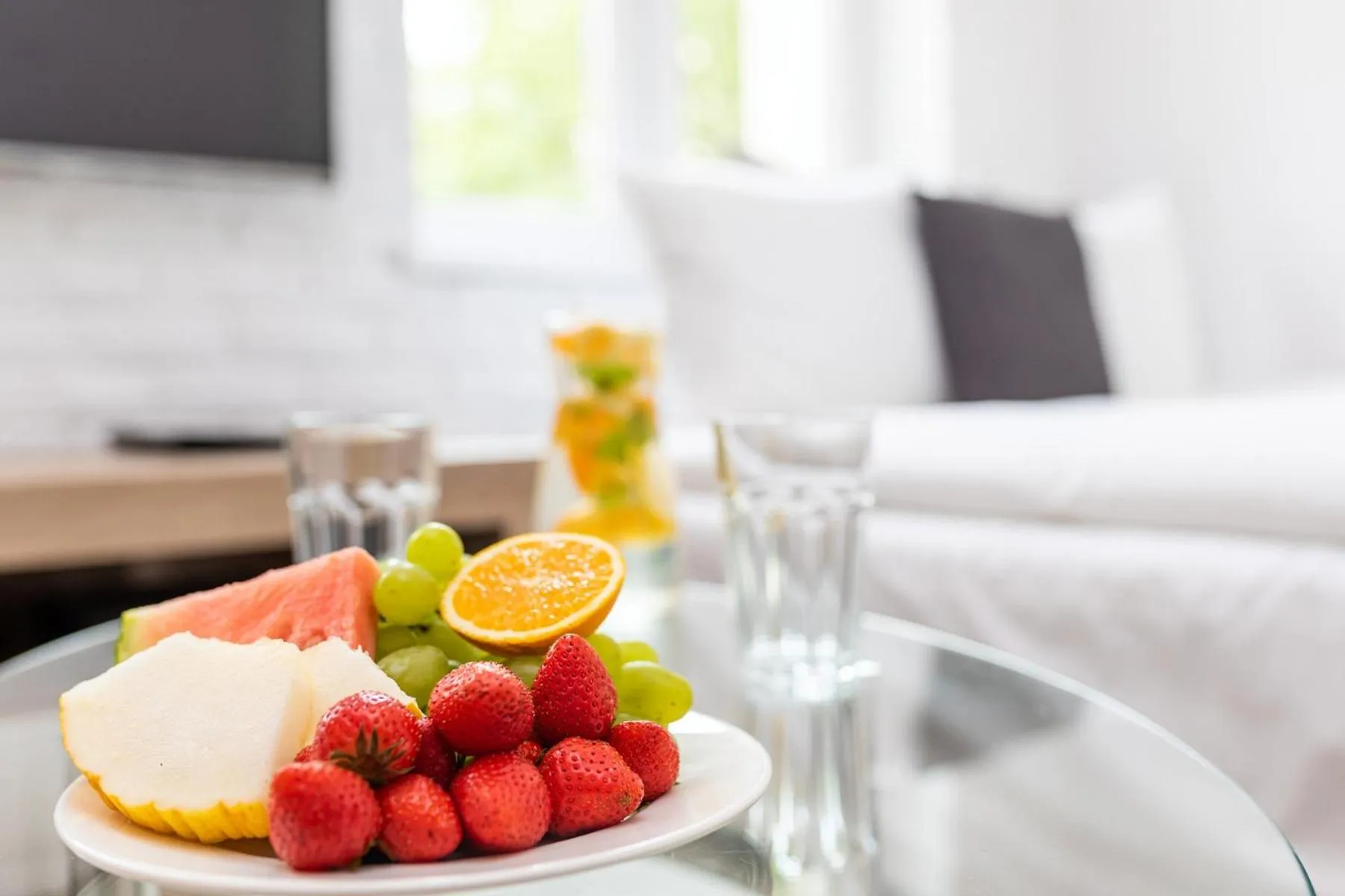 Food in Riviera Residence Apartments