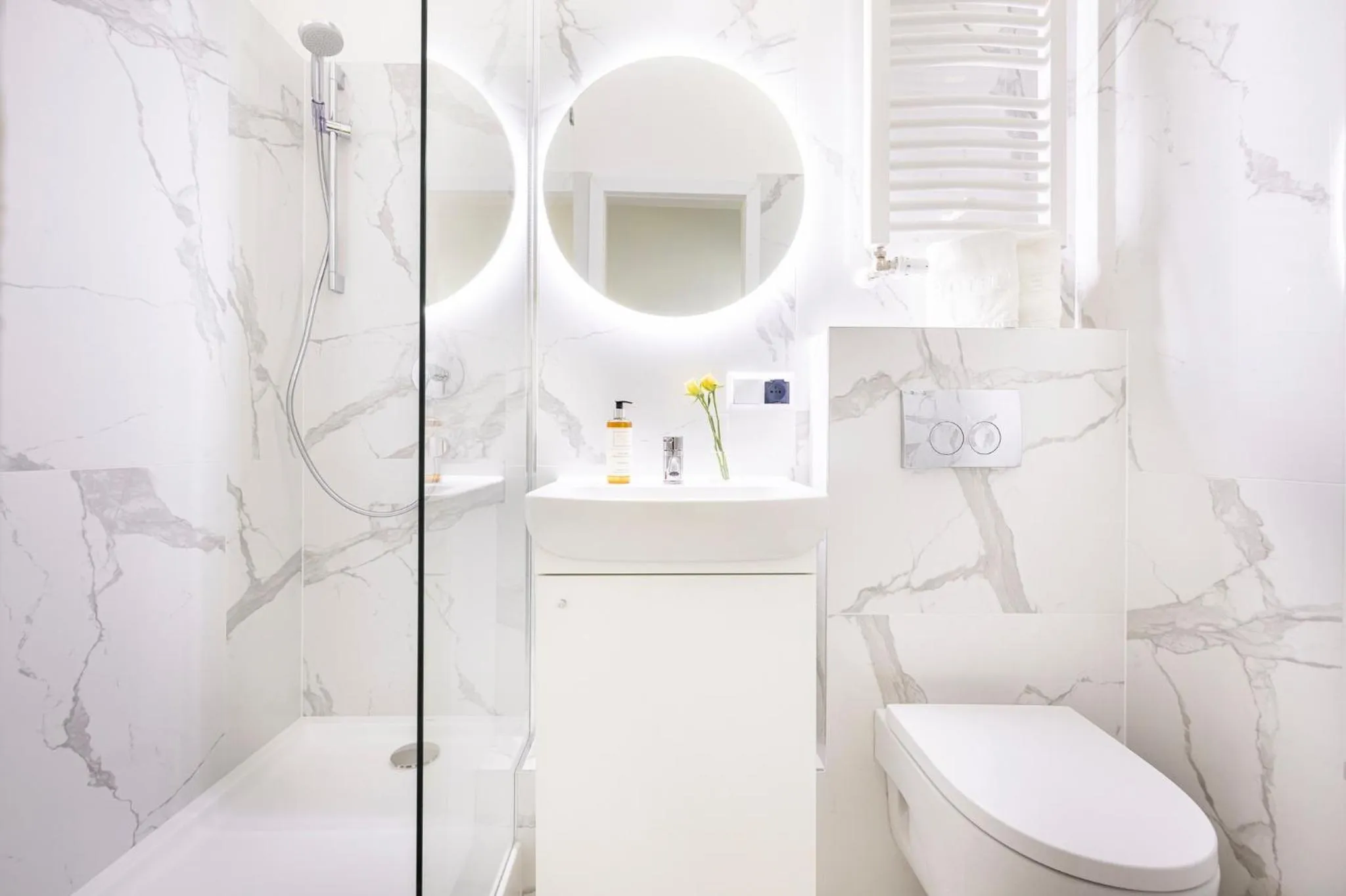 Bathroom in Riviera Residence Apartments