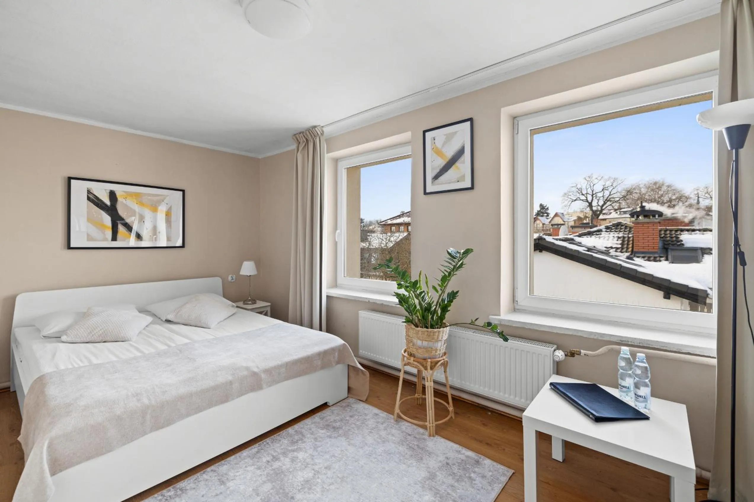 Bed in Riviera Residence Apartments