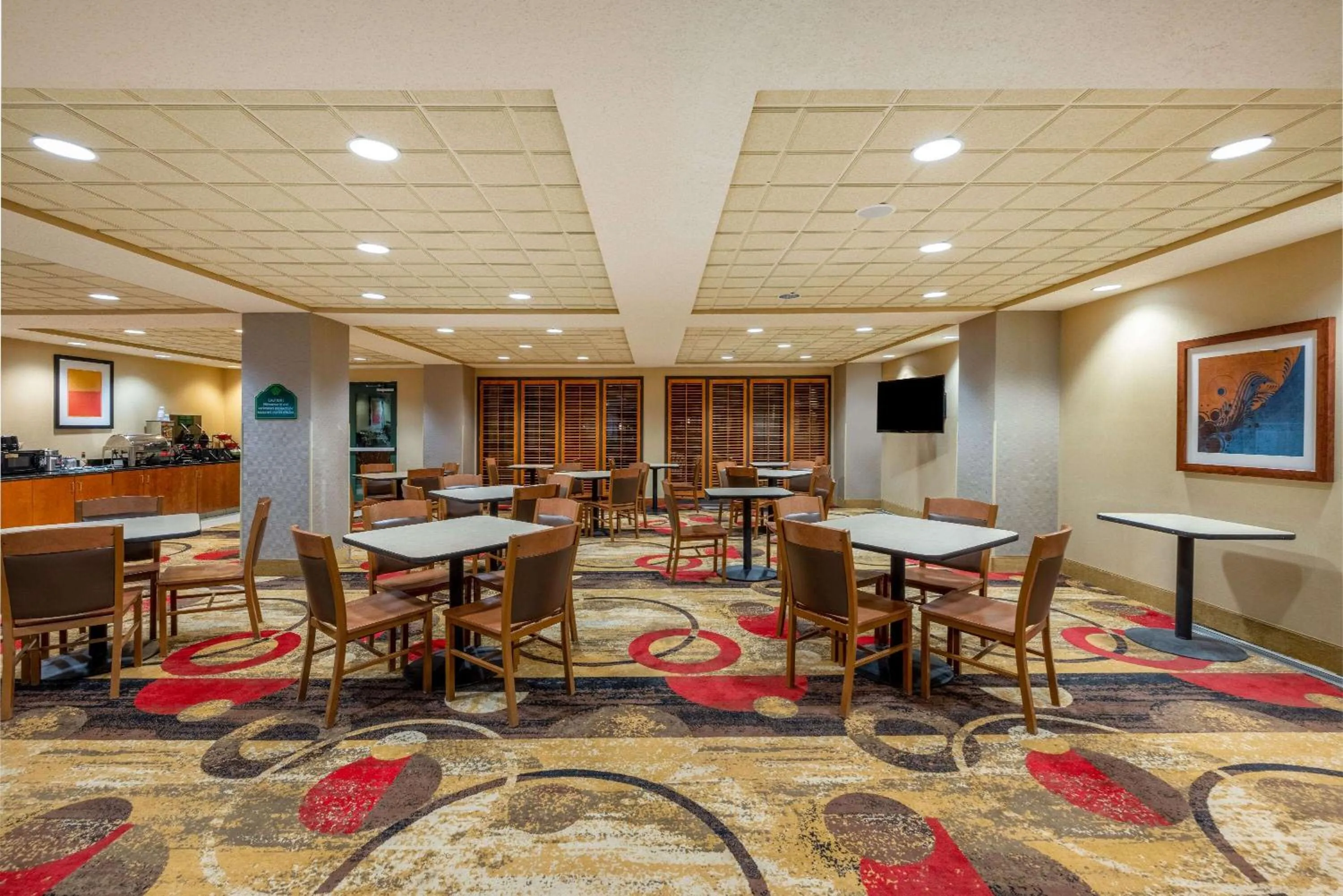 Restaurant/places to eat in Wingate by Wyndham Gillette