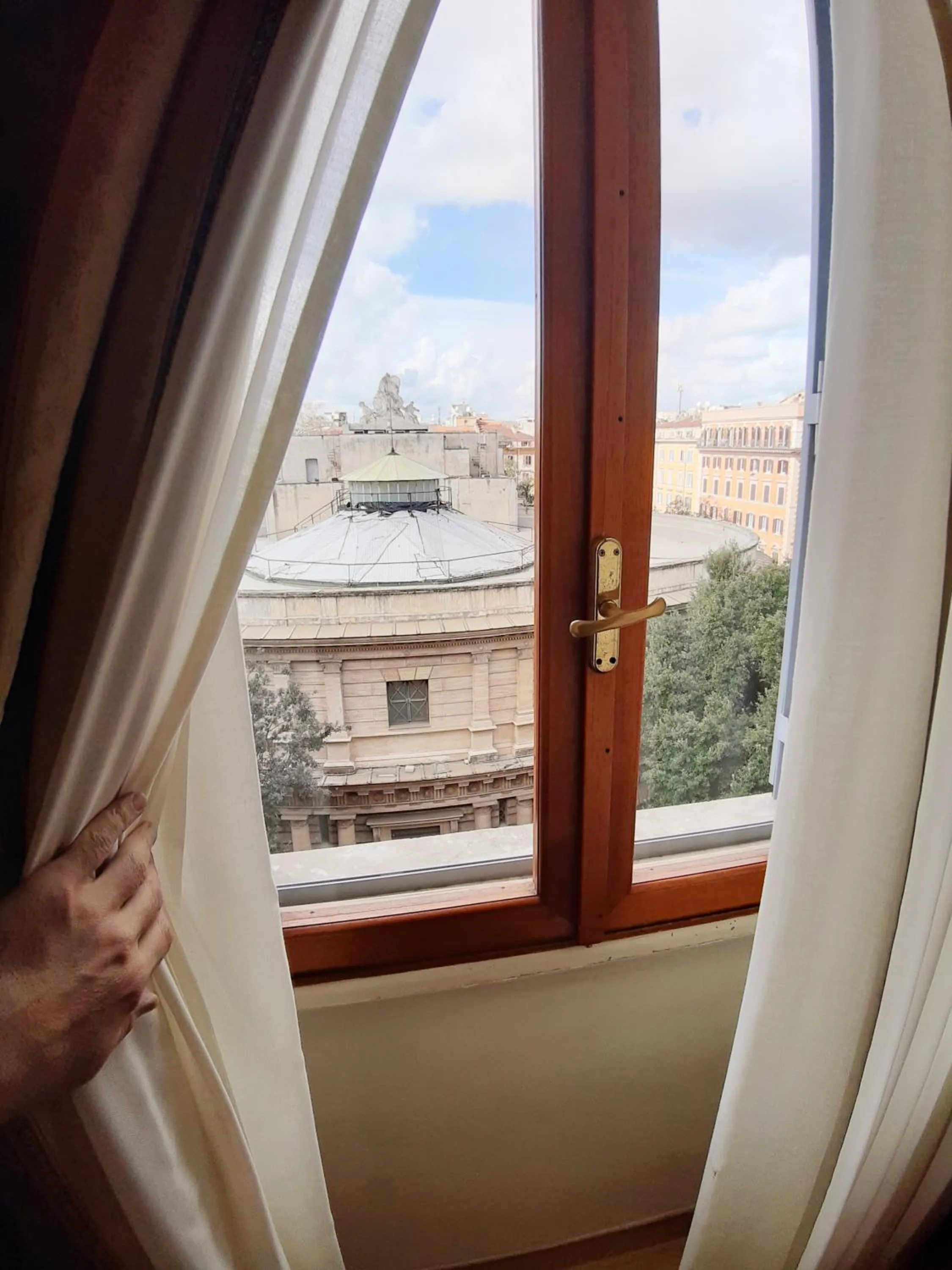Bedroom in Colosseo Roma