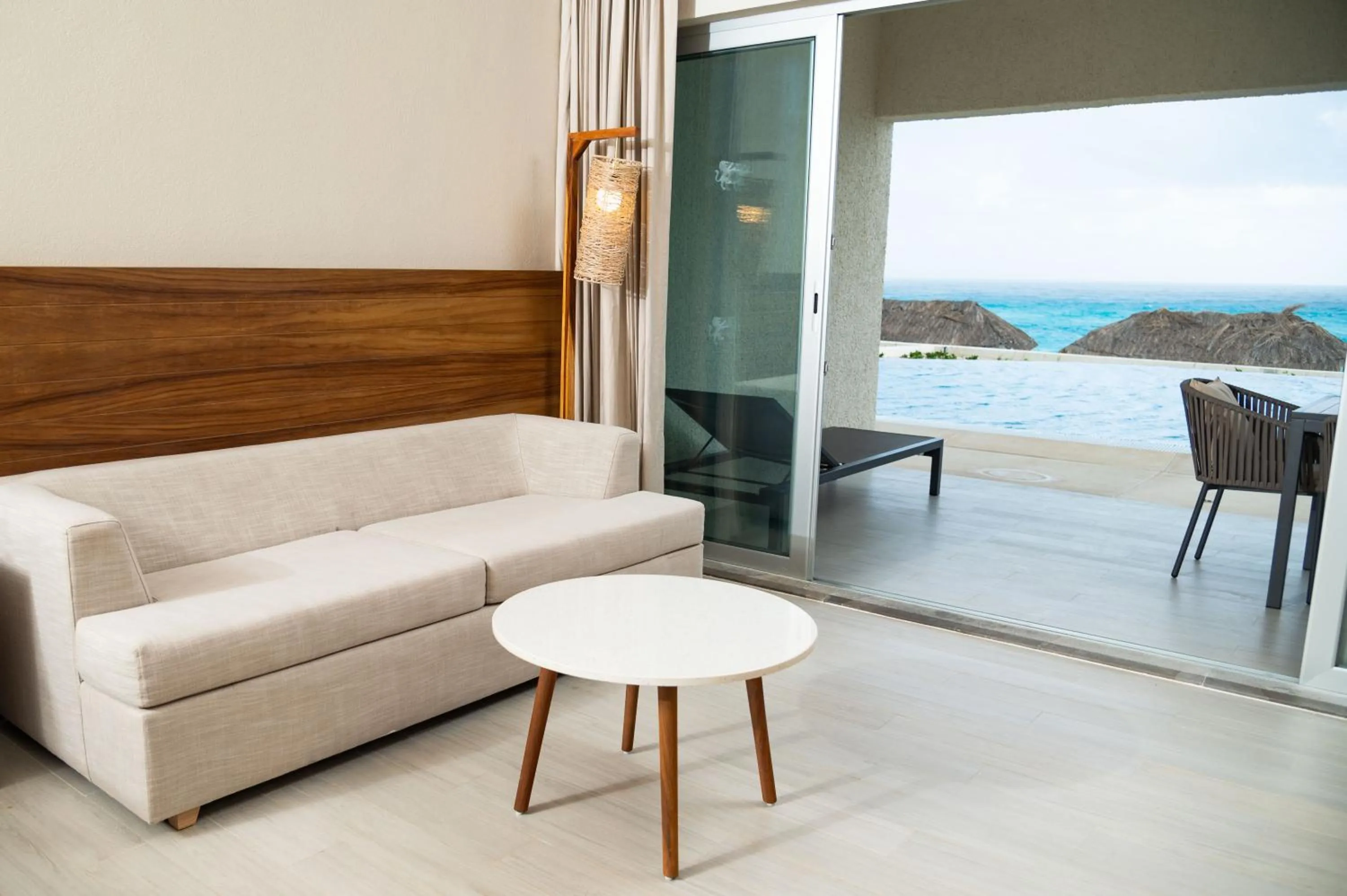 Living room in Emporio Cancun - Buy All Inclusive Option