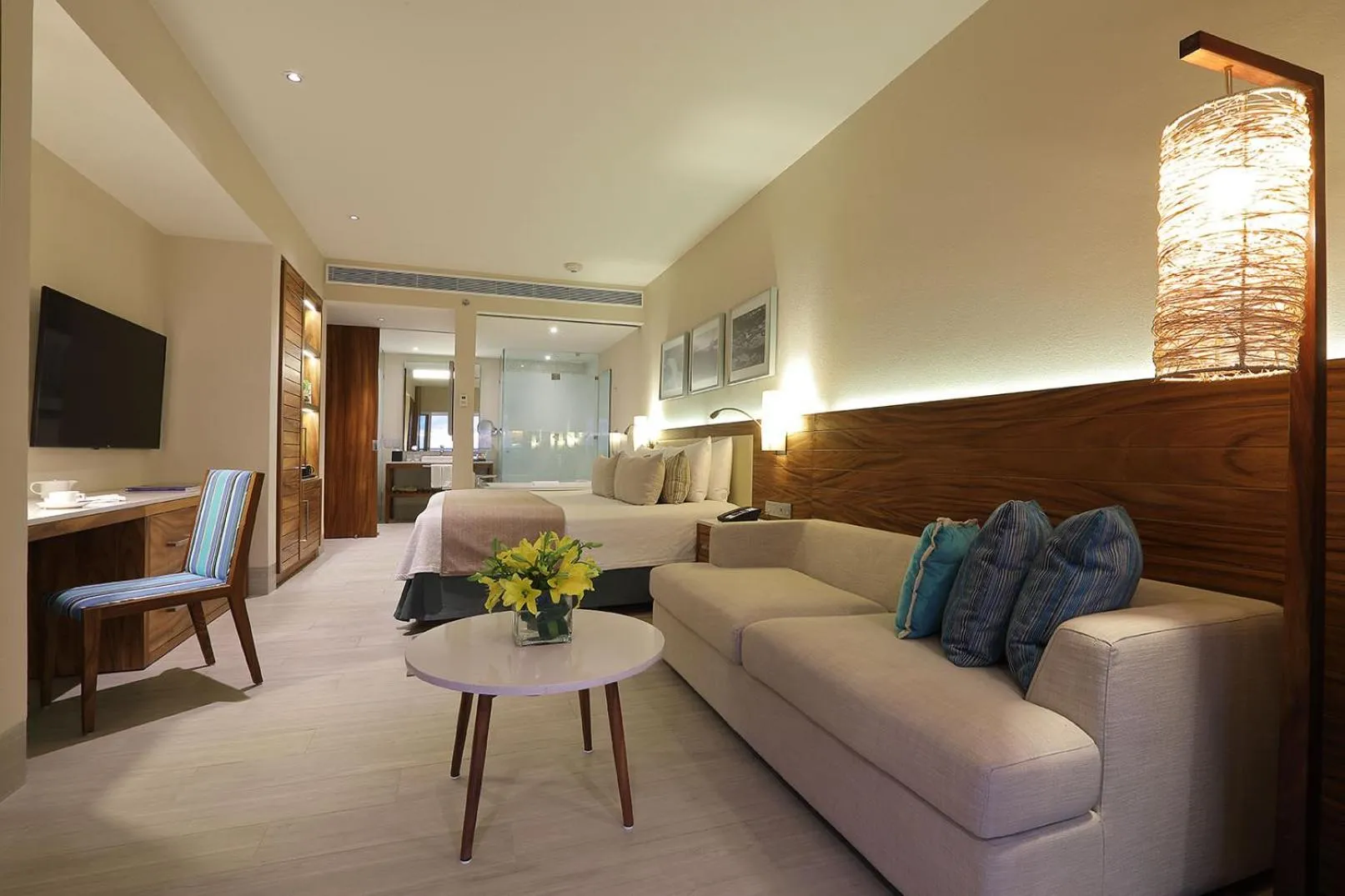 Bed in Emporio Cancun - Buy All Inclusive Option