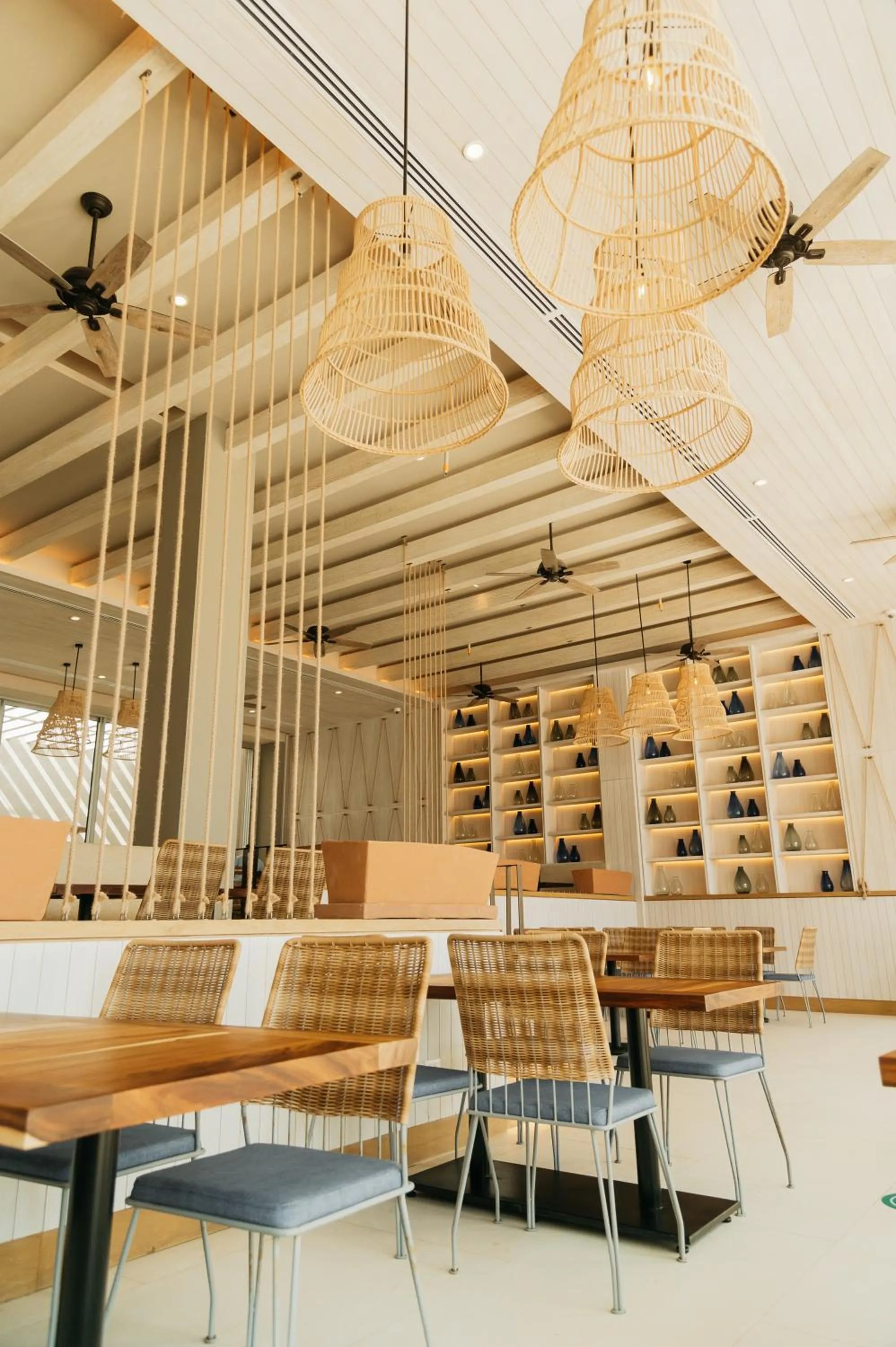 Restaurant/places to eat in Emporio Cancun - Buy All Inclusive Option