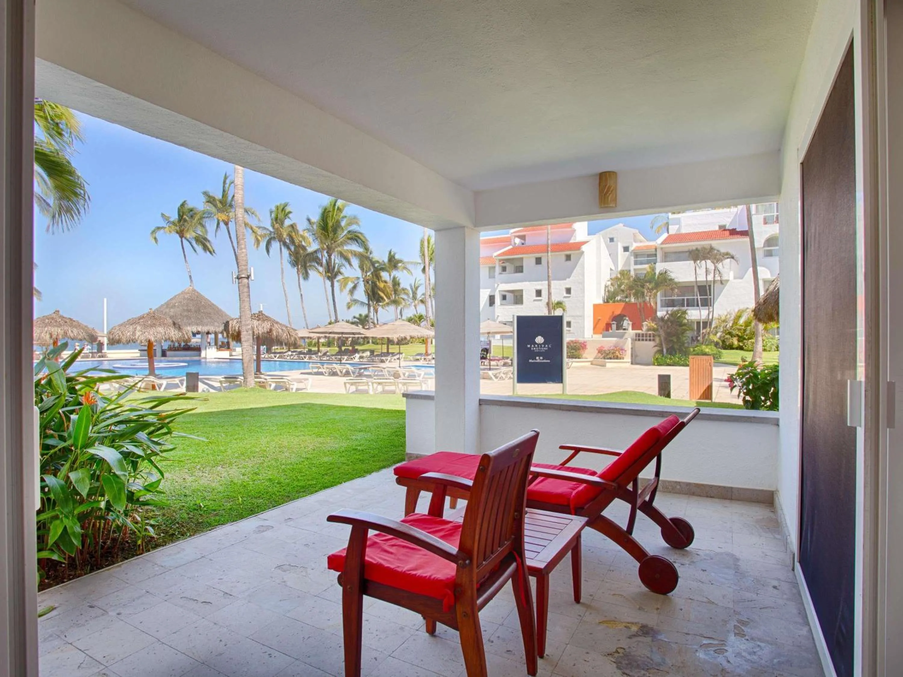 Photo of the whole room in Marival Emotions Resort & Suites Riviera Nayarit by Mercure