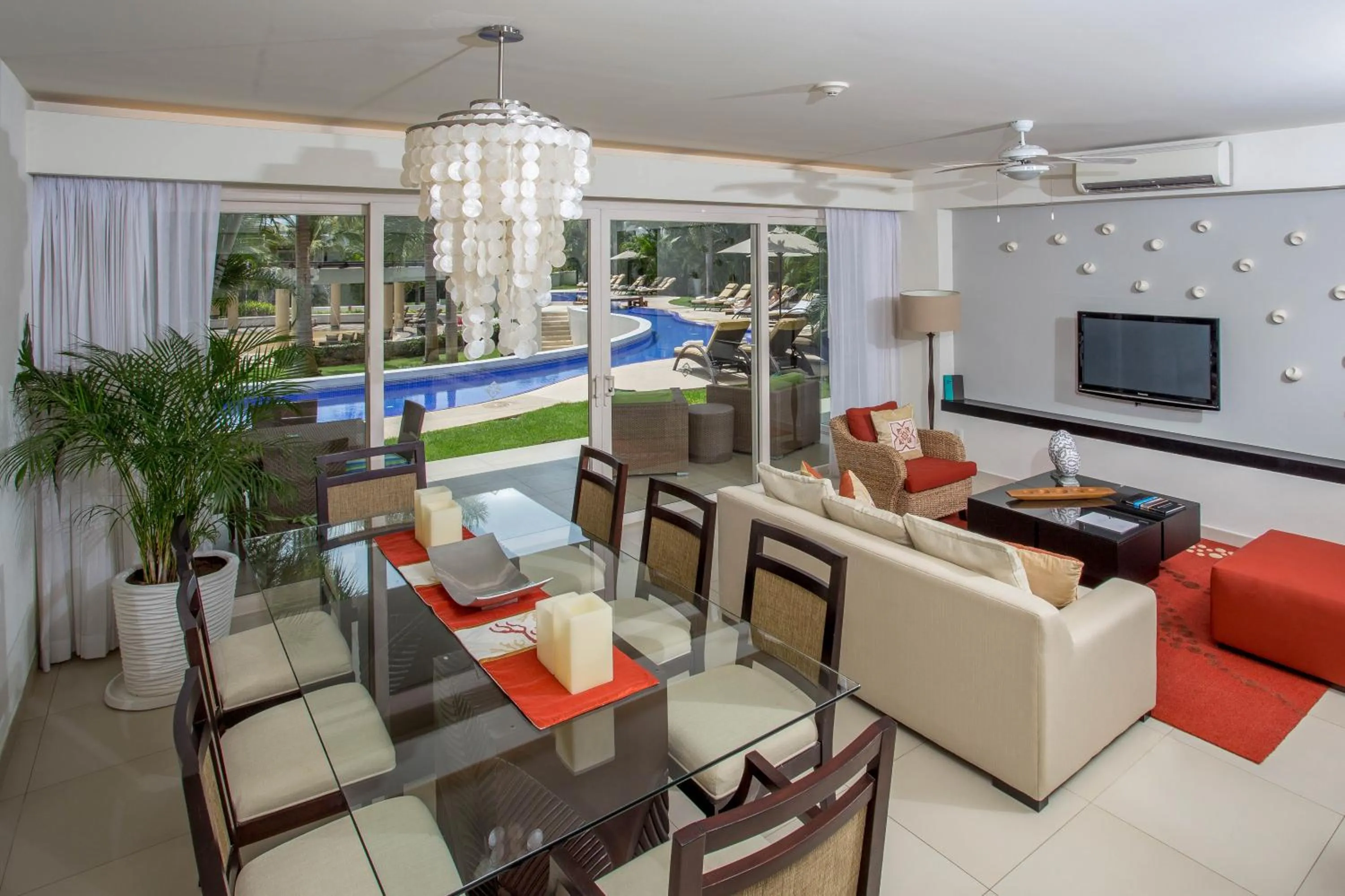 Living room in Marival Distinct All-Suites & World Spa - Handwritten Collection