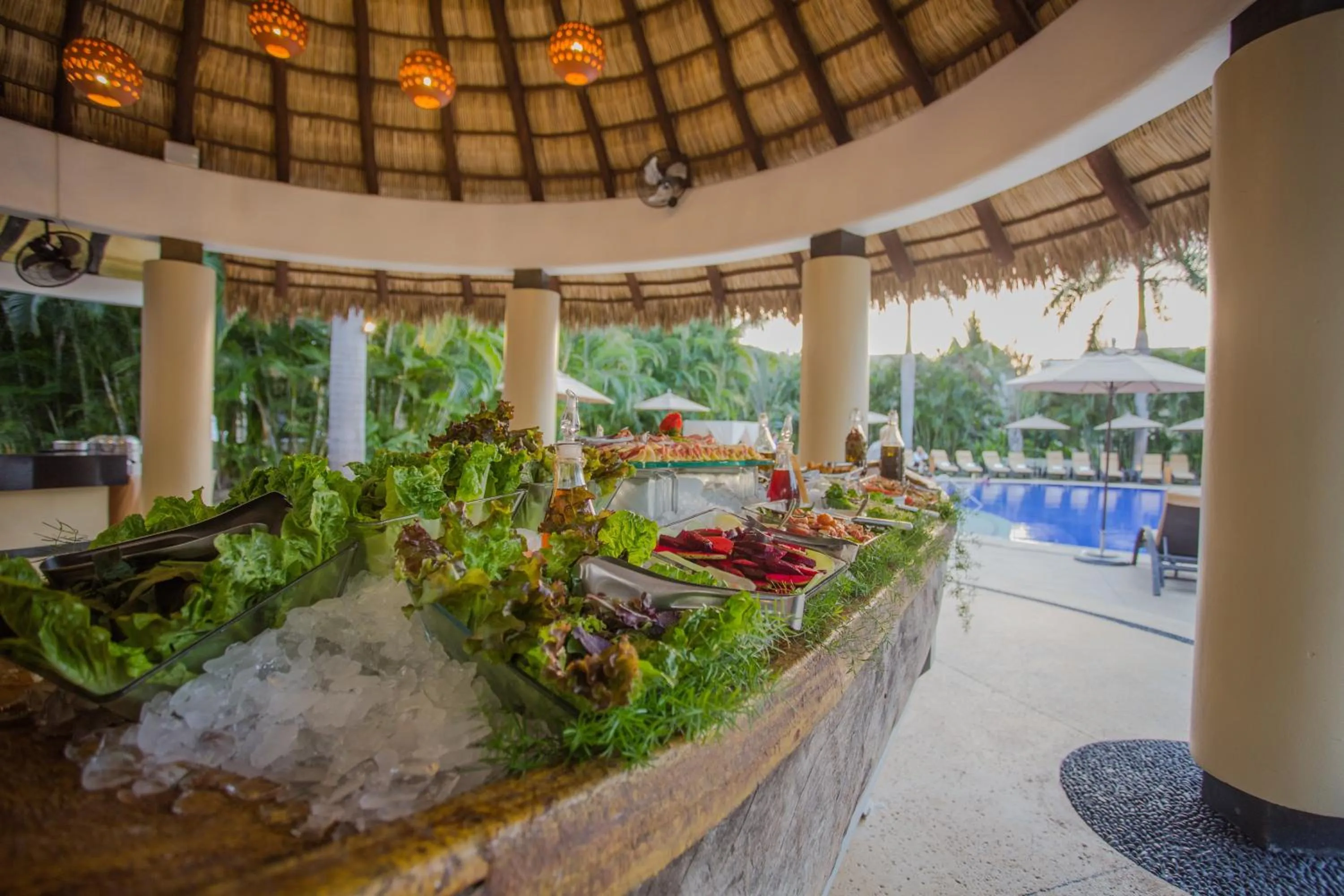 Food in Marival Distinct All-Suites & World Spa - Handwritten Collection