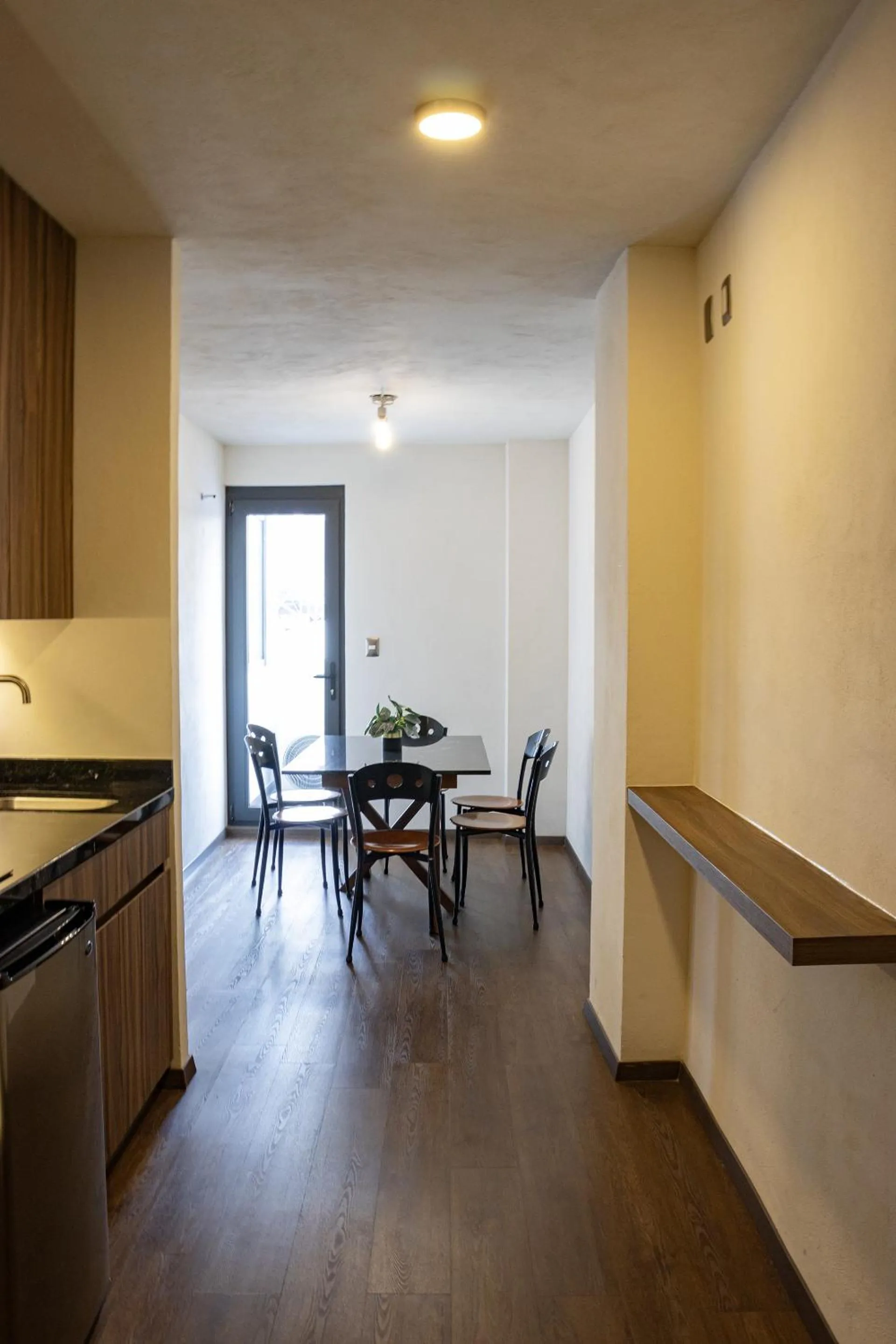 Living room in Estanza Hotel & Suites