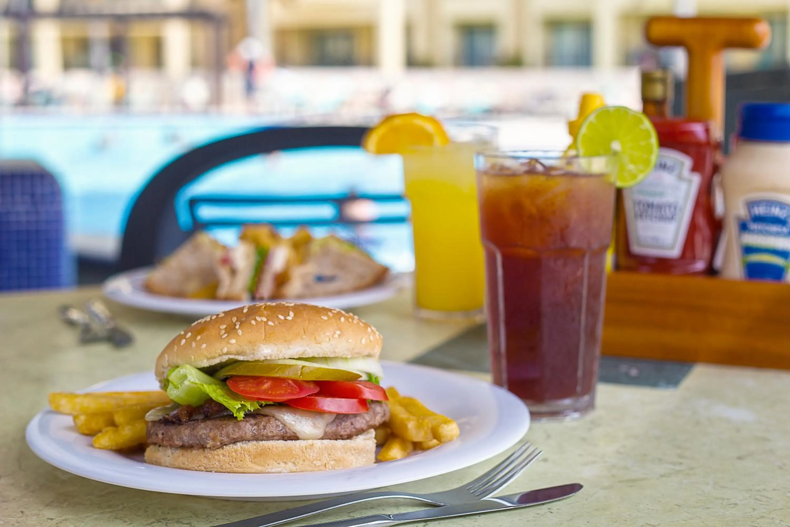 Restaurant/places to eat in The Royal Sands Resort & Spa