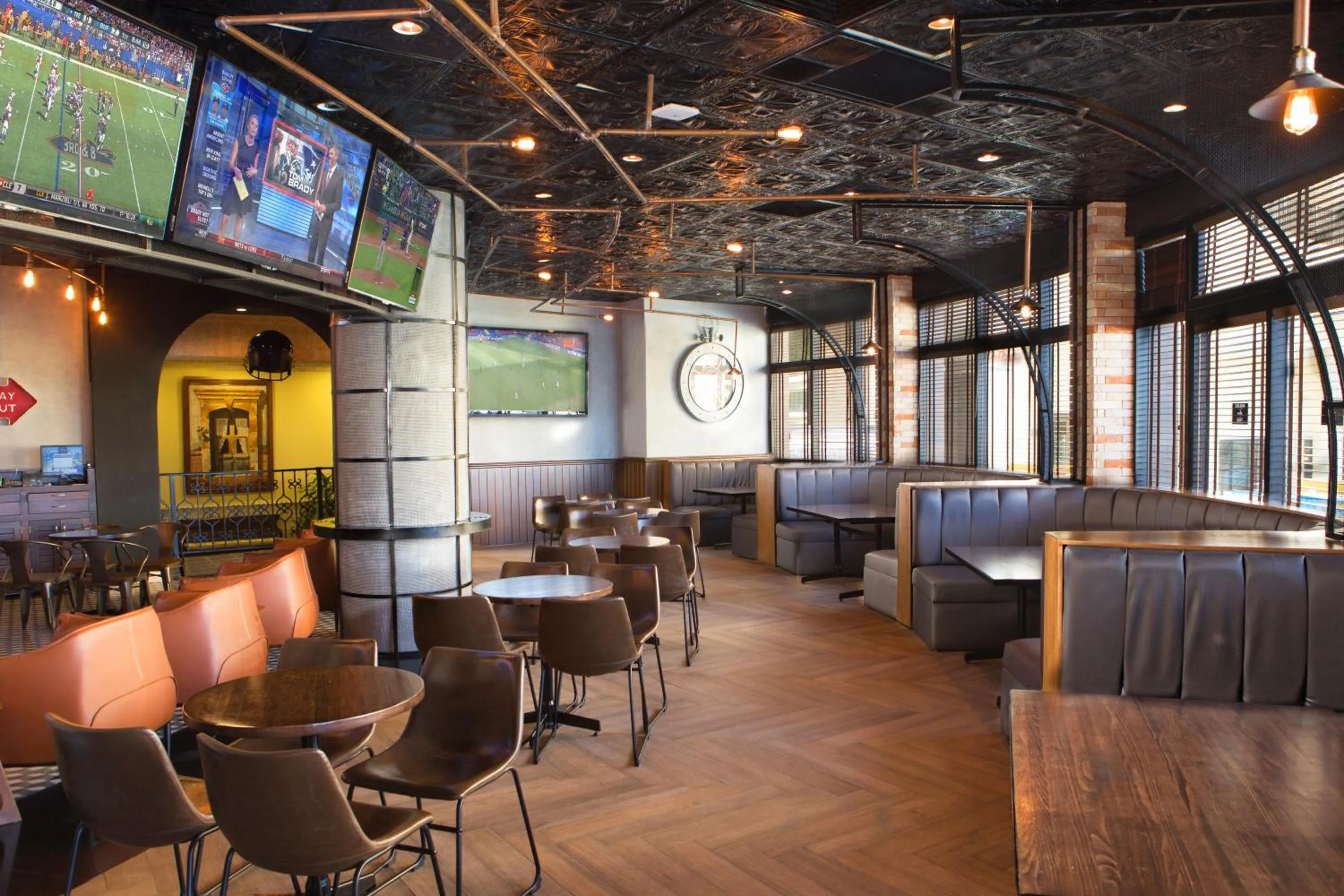 Restaurant/places to eat in The Royal Sands Resort & Spa