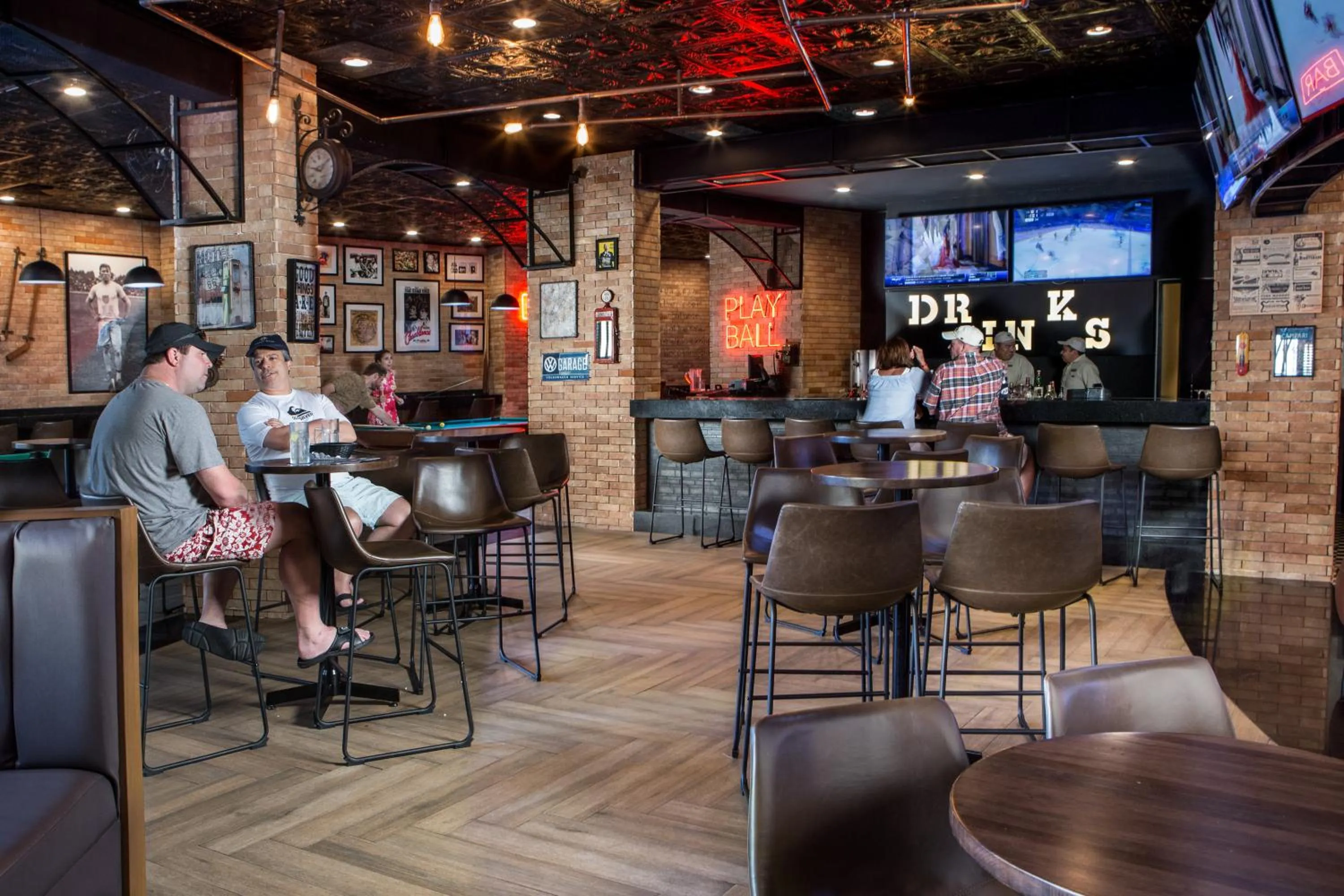 Restaurant/places to eat in The Royal Sands Resort & Spa