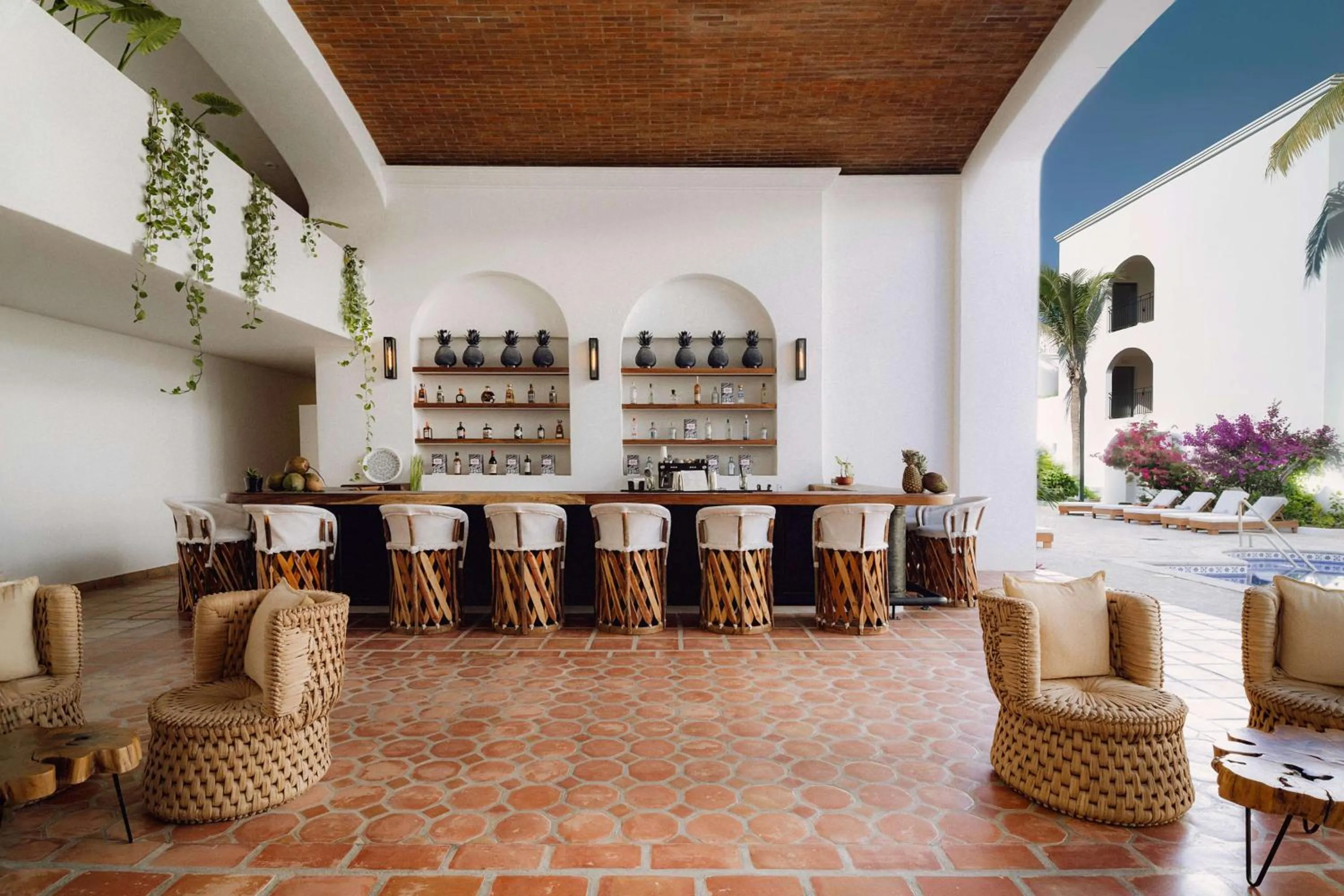 Lounge or bar in Tropicana Los Cabos, Tapestry Collection by Hilton