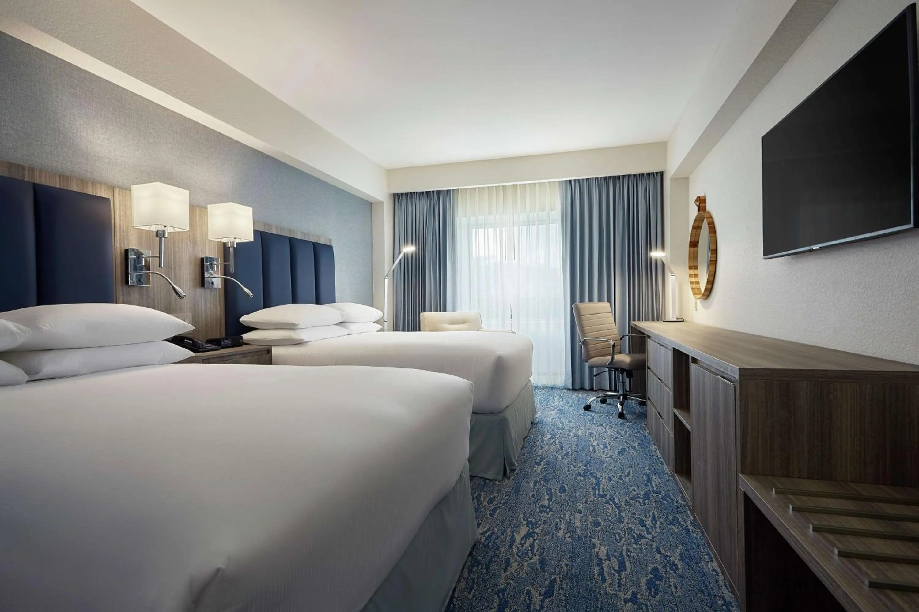 Bedroom, Bed in DoubleTree by Hilton Managua