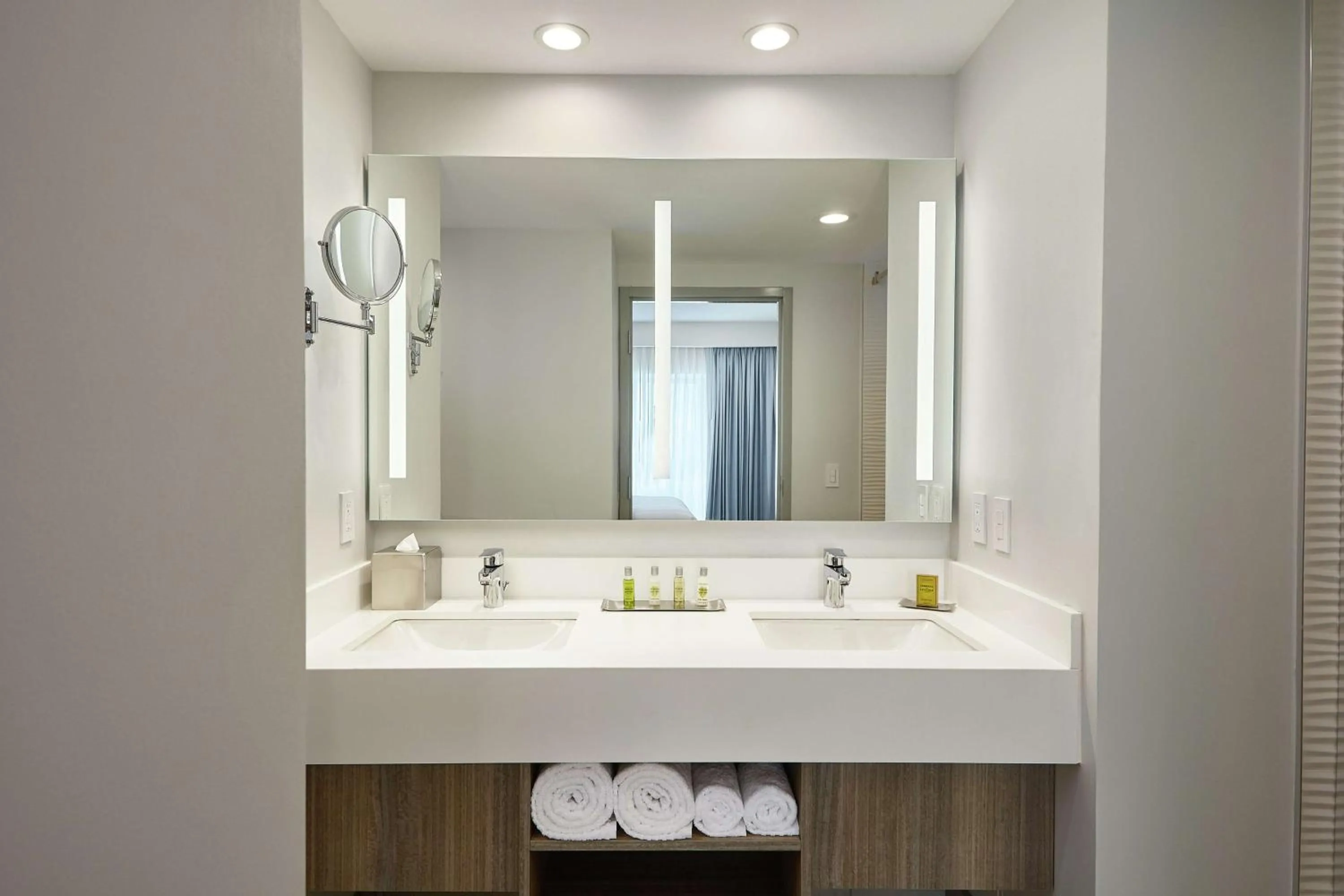 Bathroom in DoubleTree by Hilton Managua