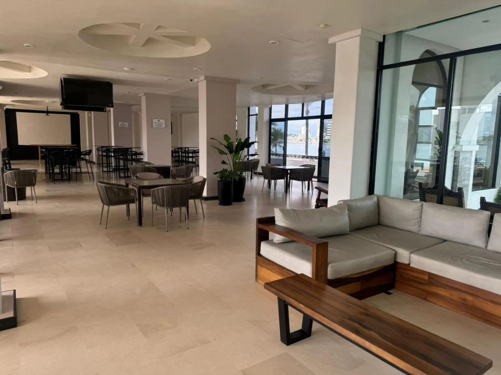 Banquet/Function facilities in Hacienda Mazatlán sea view