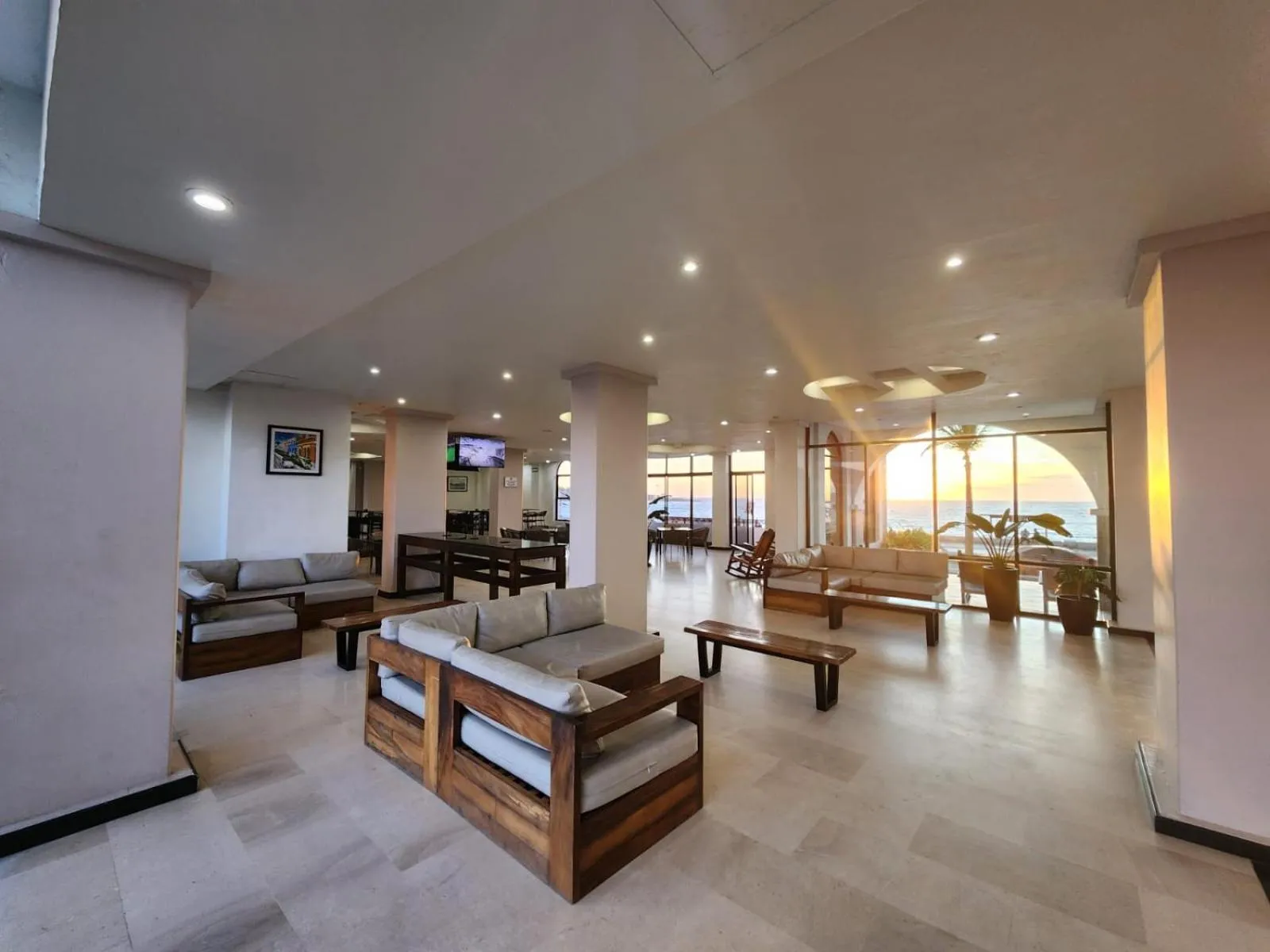 Seating area in Hacienda Mazatlán sea view