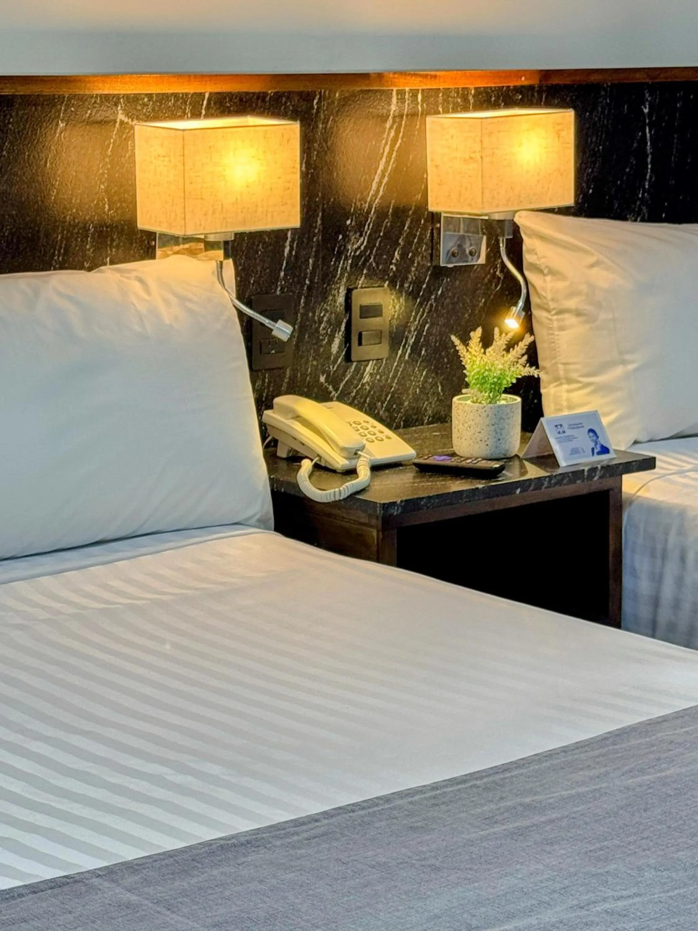 Bedroom, Bed in Hacienda Mazatlán sea view