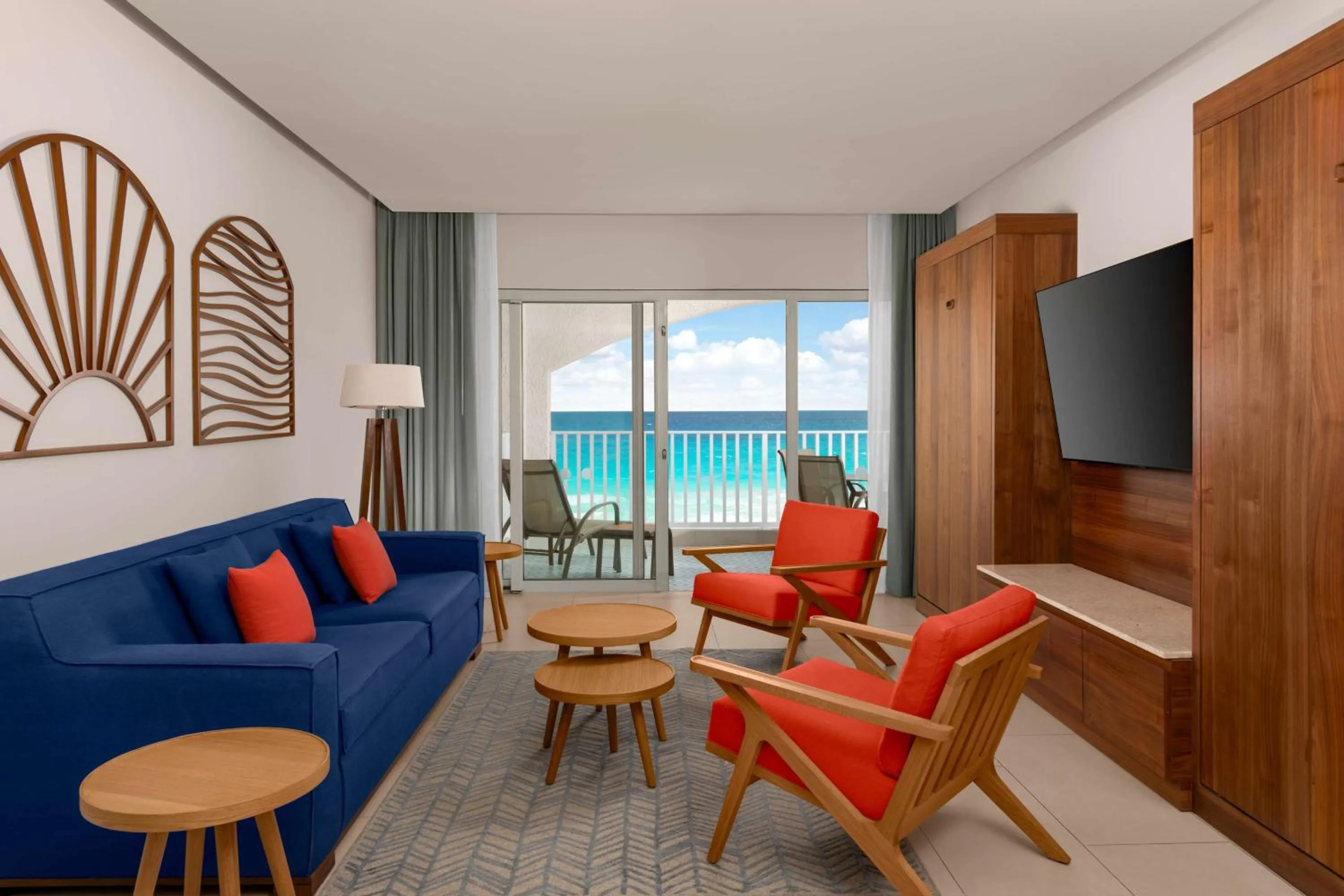 Living room in Hilton Cancun Mar Caribe All-Inclusive Resort