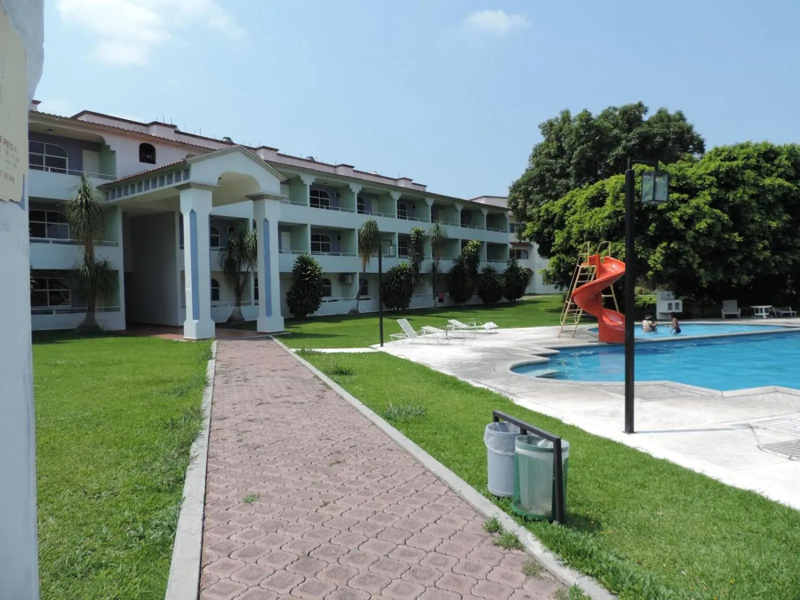 Dorados Conventions & Resort