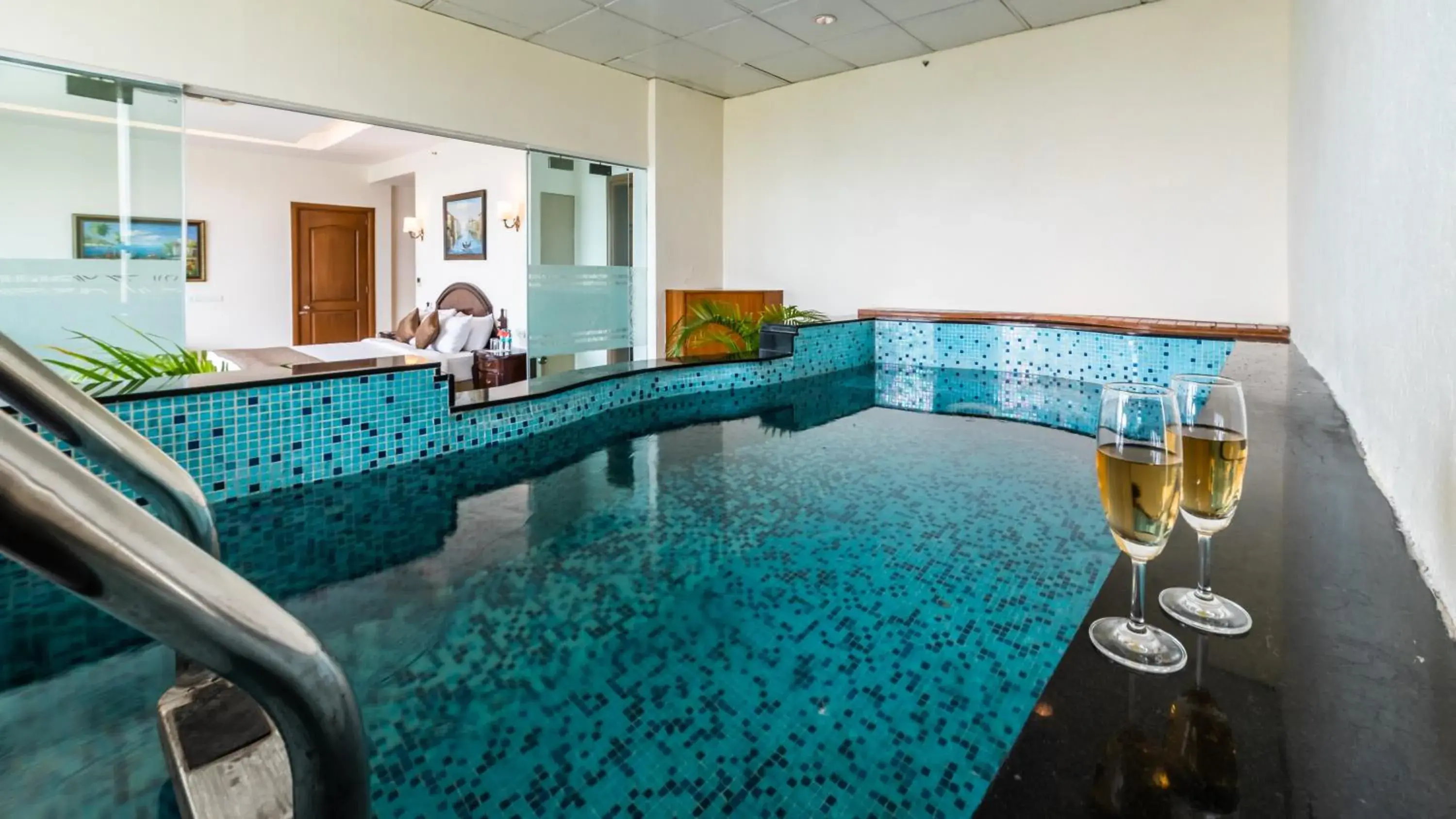 Pool Suite with indoor Plunge Pool, Balcony with Mountain View - single occupancy in Welcomhotel by ITC Hotels, Bella Vista, Panchkula - Chandigarh Pool Suite with indoor Plunge Pool, Balcony with Mountain View - single occupancy in Welcomhotel by ITC Hotels, Bella Vista, Panchkula - Chandigarh