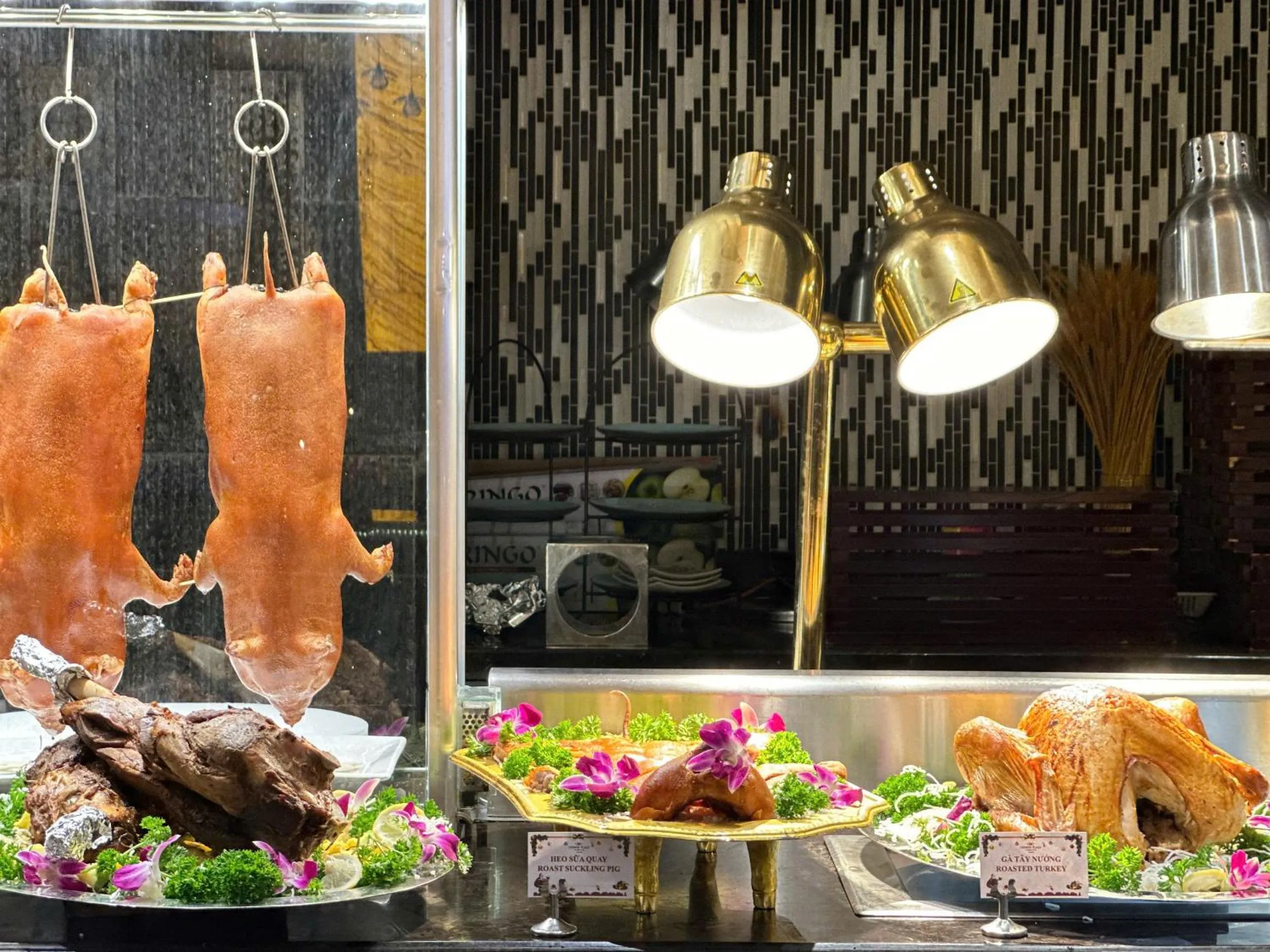 Food and drinks in Crowne Plaza Danang Hotel & Resort