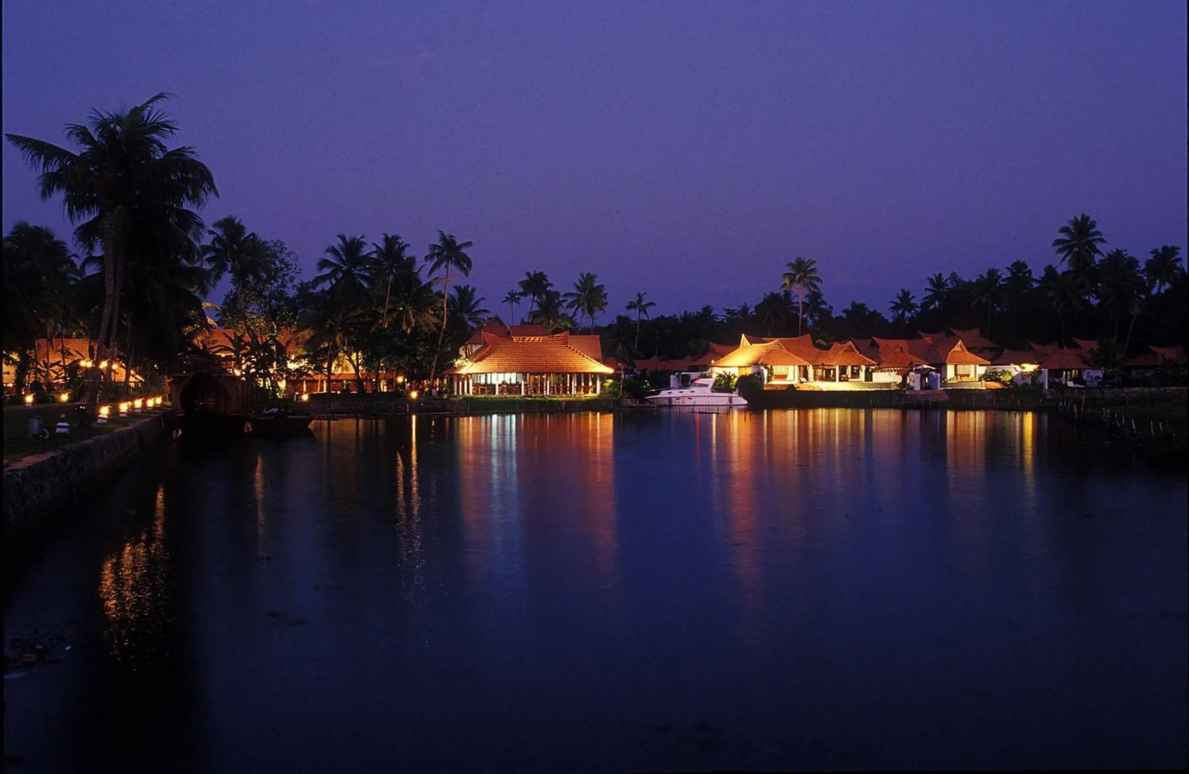 Night in Kumarakom Lake Resort